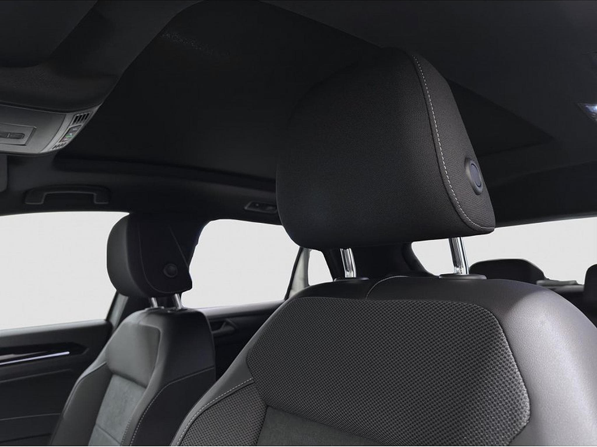 VW T-Roc (2025) - Foto 24