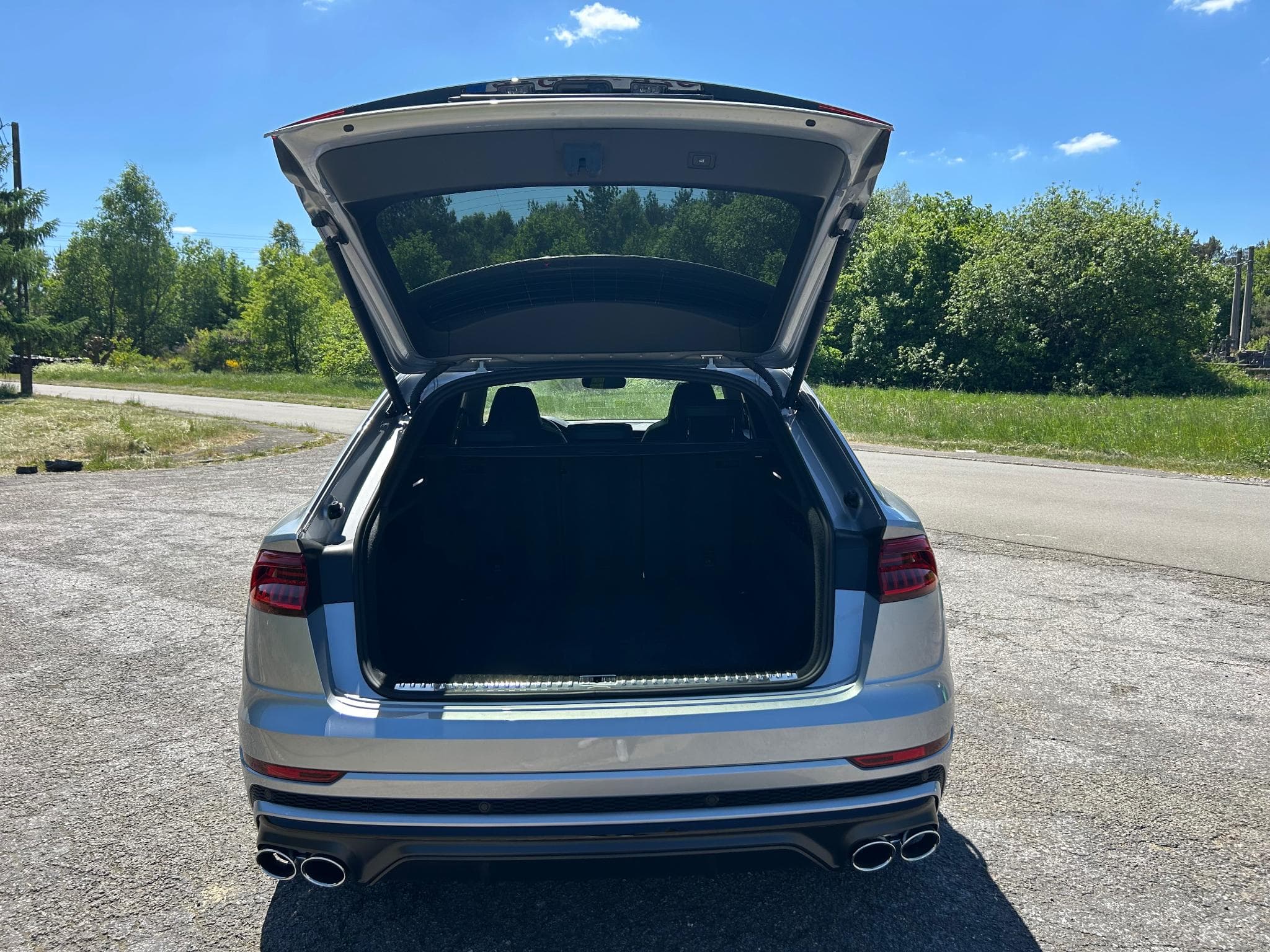 Audi SQ8 (2021) - Foto 13