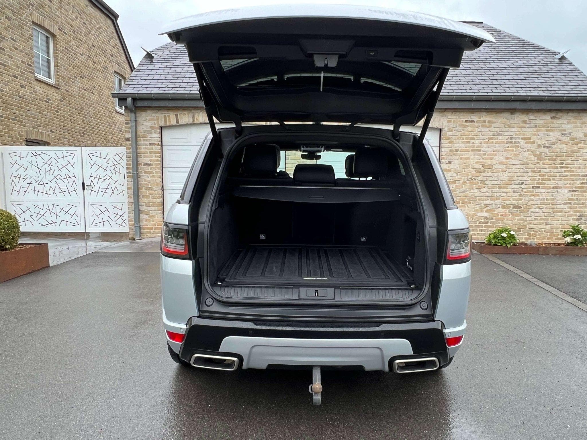 Land-Rover Range Rover Sport 3.0 TD6 D300 HSE Dynamic Etat Neuf (2021) - Photo 6