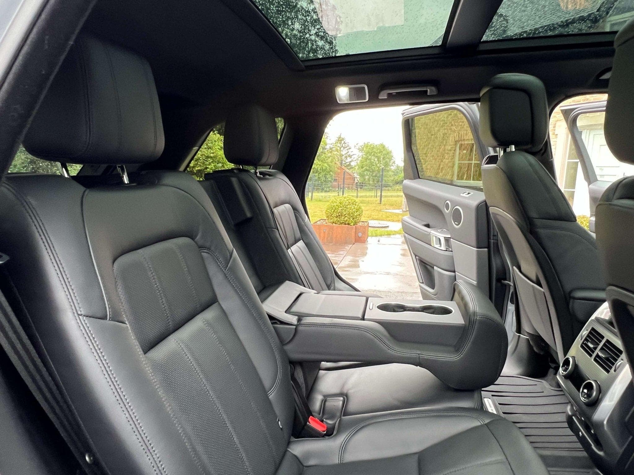 Land-Rover Range Rover Sport 3.0 TD6 D300 HSE Dynamic Etat Neuf (2021) - Photo 8