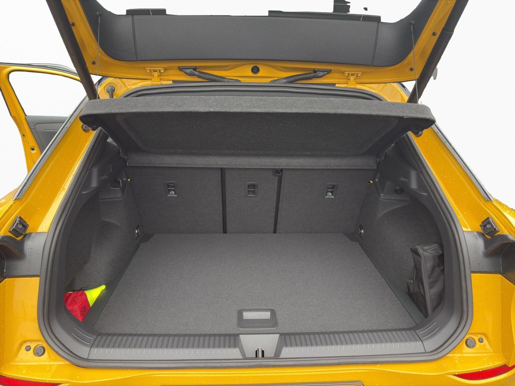 VW T-Roc R-Line (2025) - Foto 12