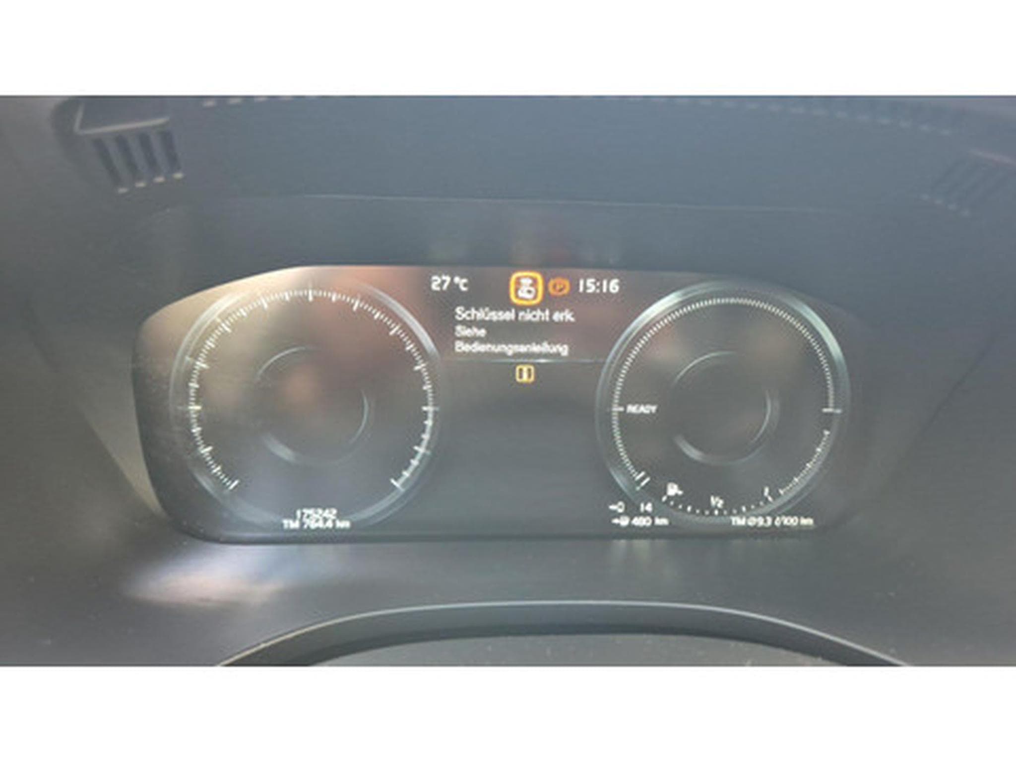 Volvo XC60 T5 Geartronic R-Design (2026) - Foto 9