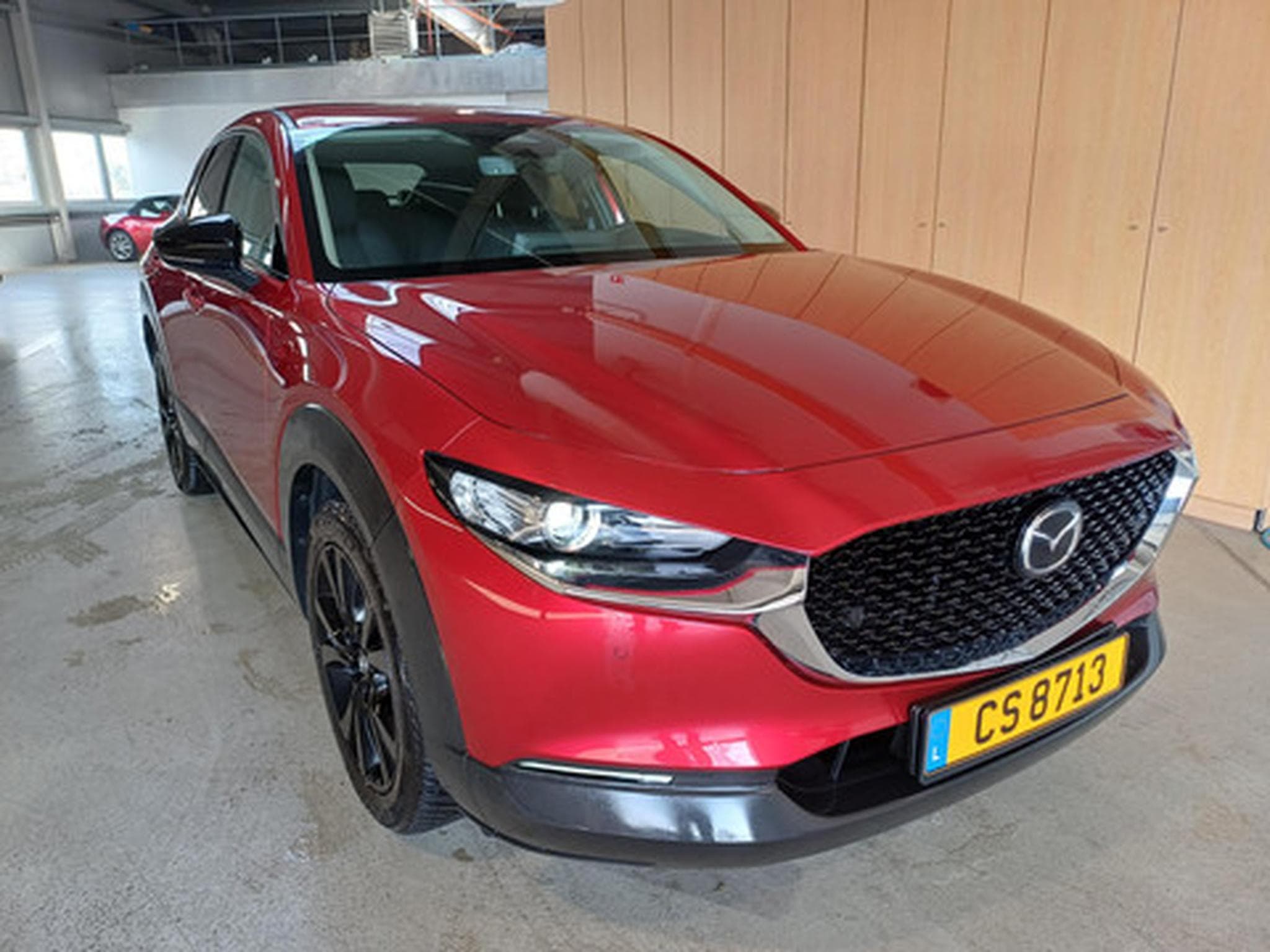 Mazda CX-30 MY2024 2.0L e-Skyactiv X 186 hp 6AT Exclusive Line (2026) - Photo 2