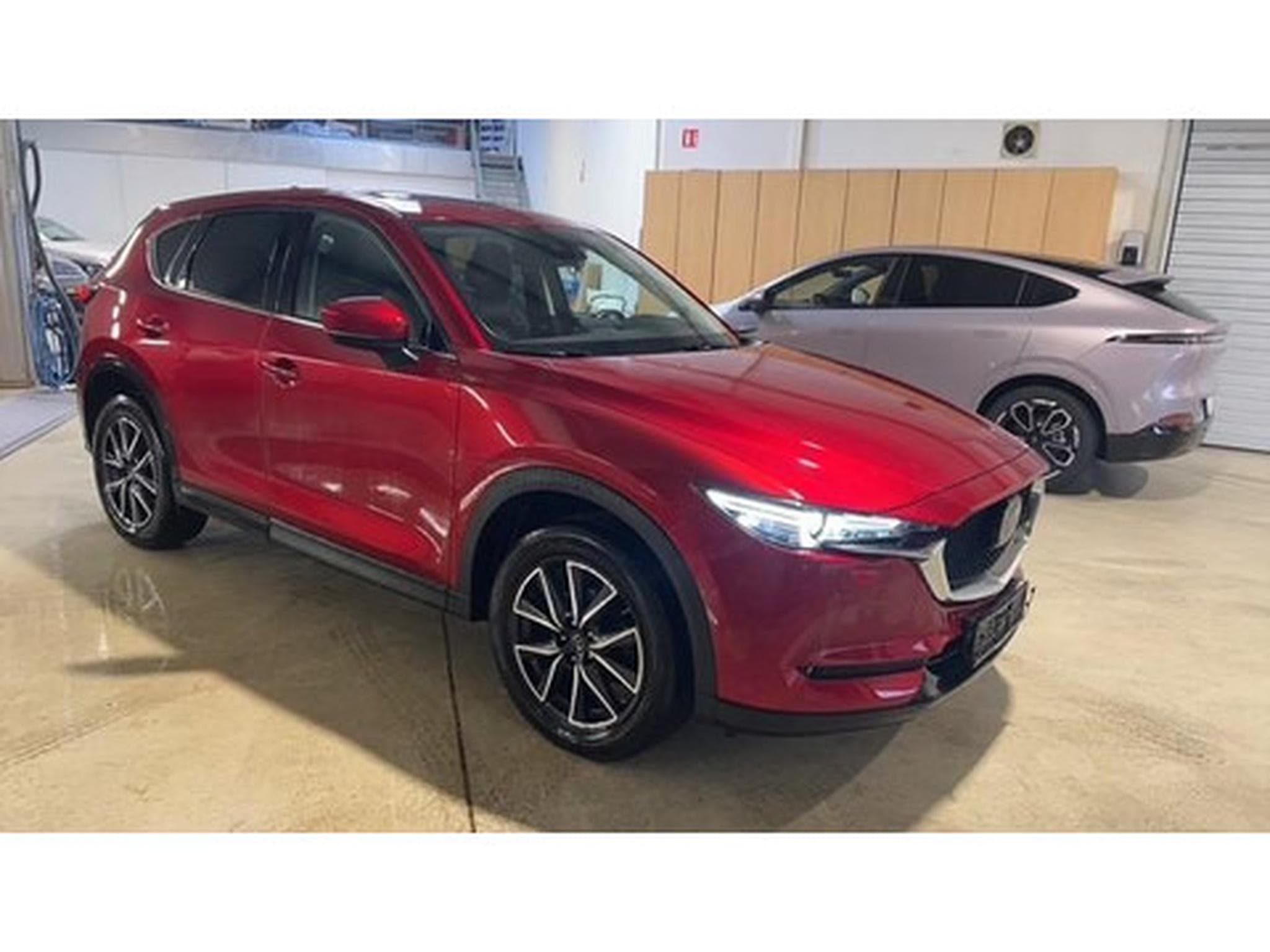 Mazda CX-5 2.5 Skyactiv-G 194 Auto Homura (2026) - Photo 2