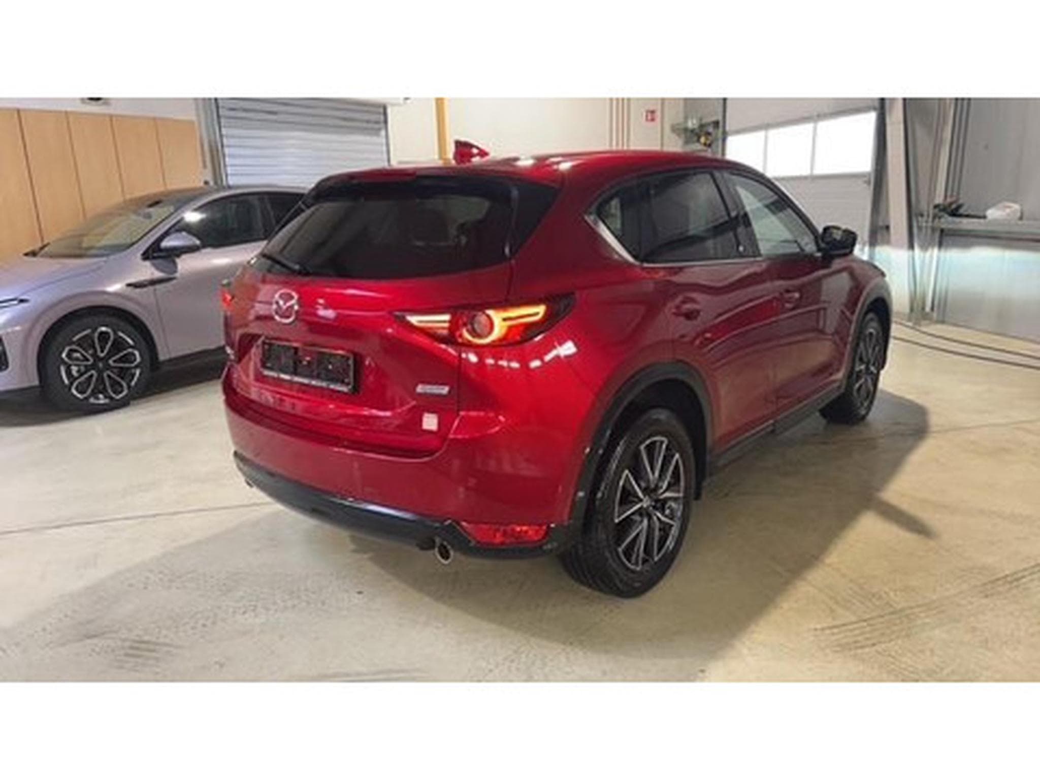 Mazda CX-5 2.5 Skyactiv-G 194 Auto Homura (2026) - Photo 5