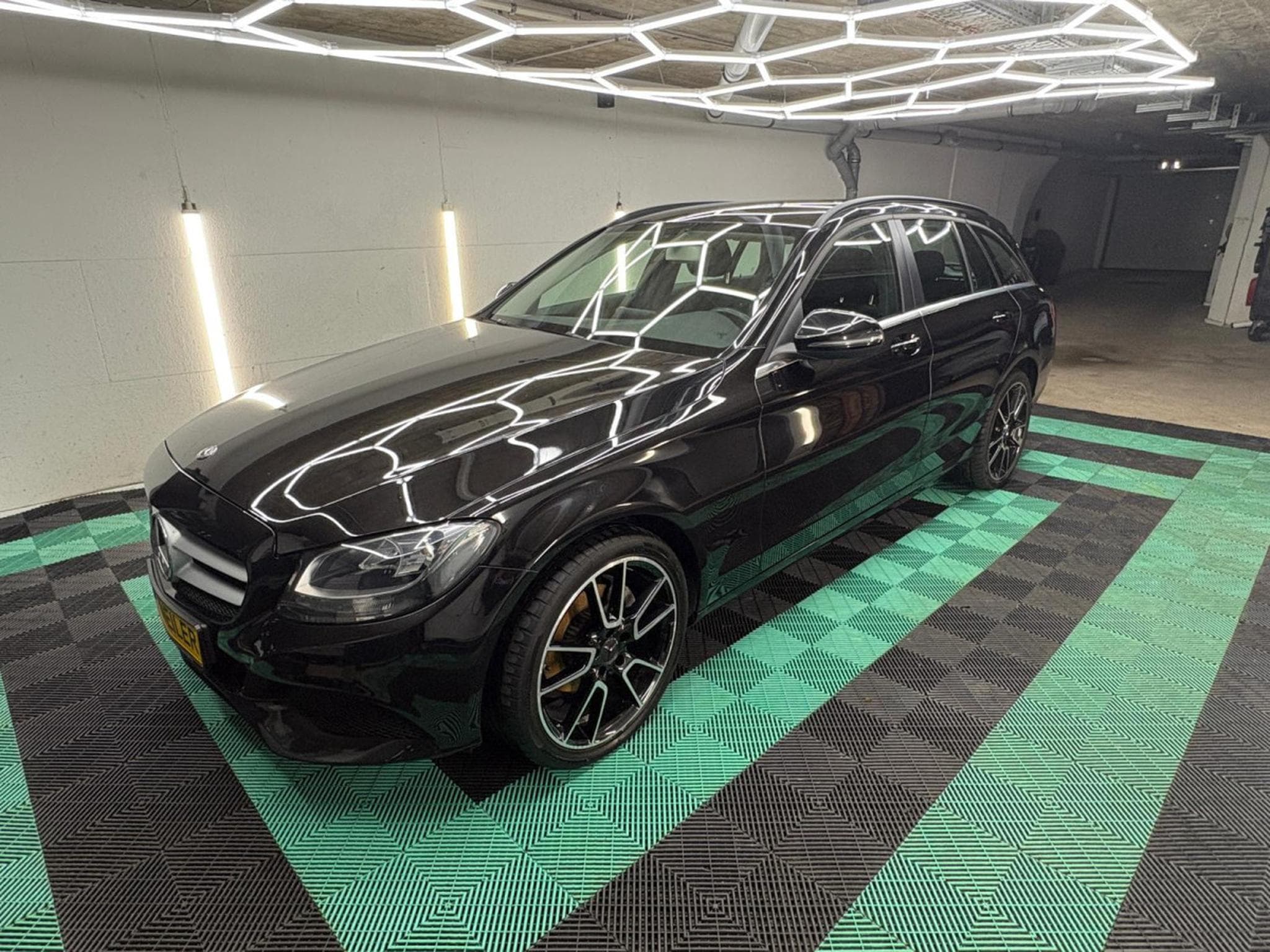 Mercedes C 200 T d G-Tronic Plus (2018) - Photo 5