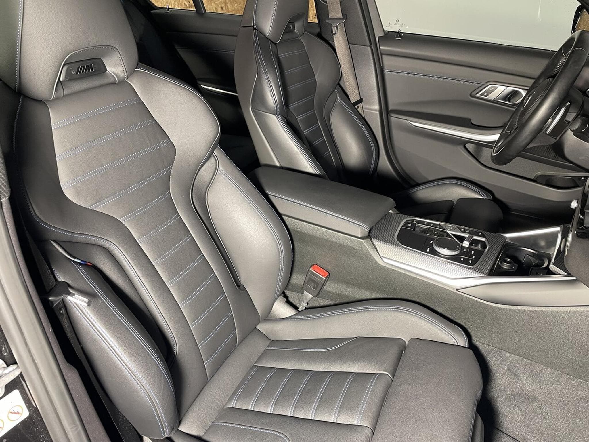 BMW 330 E 292 CV M SPORT GPS (2022) - Photo 4