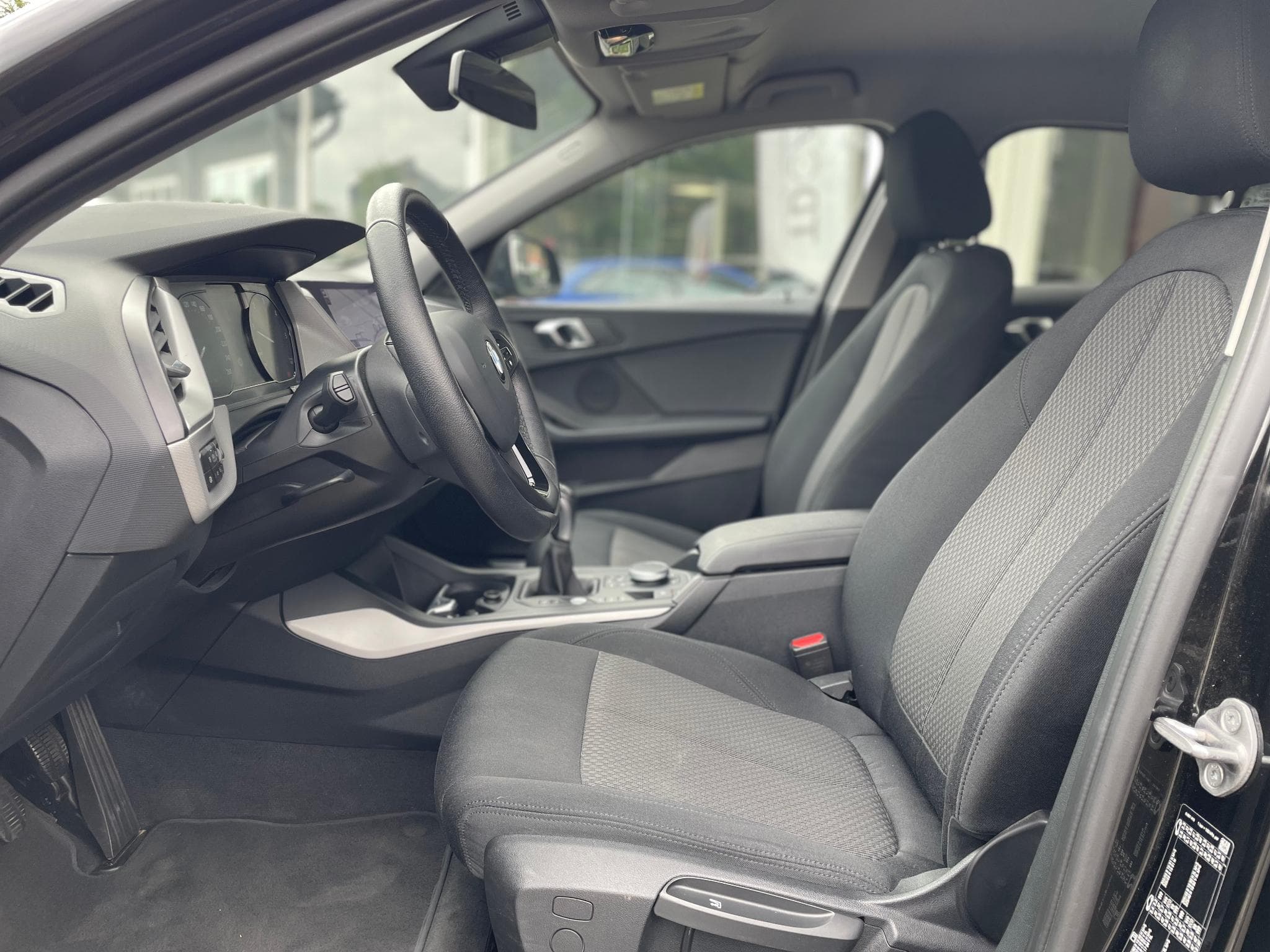 BMW 118 D Advantage (2020) - Photo 7