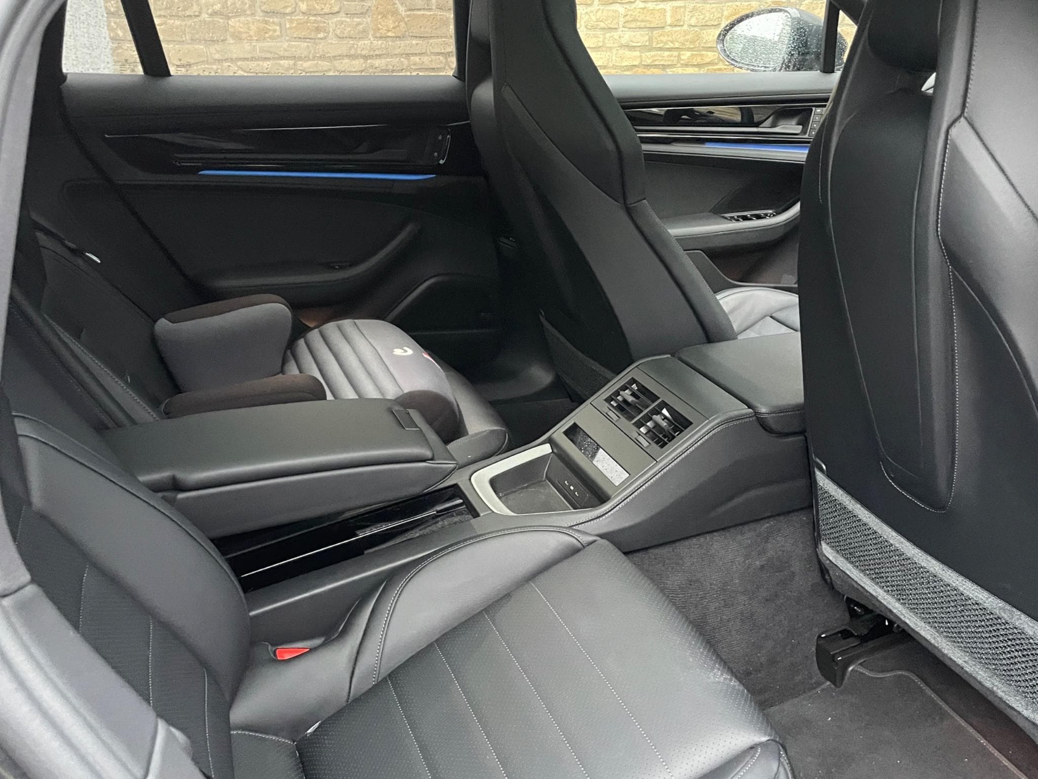 Porsche Panamera 4 (2024) - Photo 6