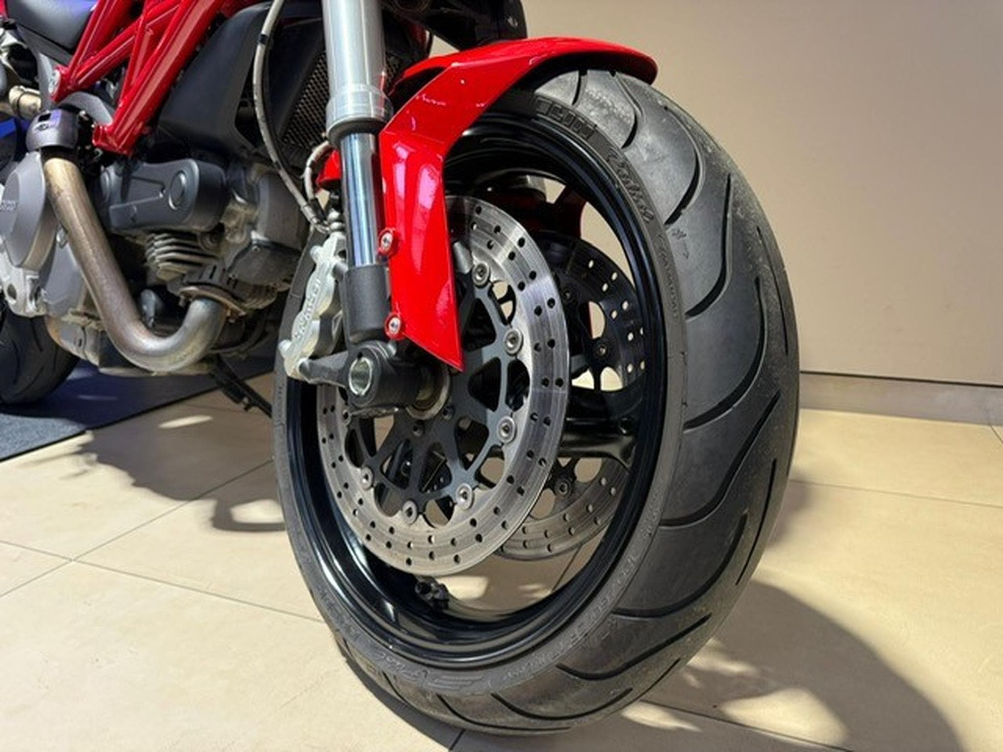 Ducati Monster 696 (2014) - Foto 15