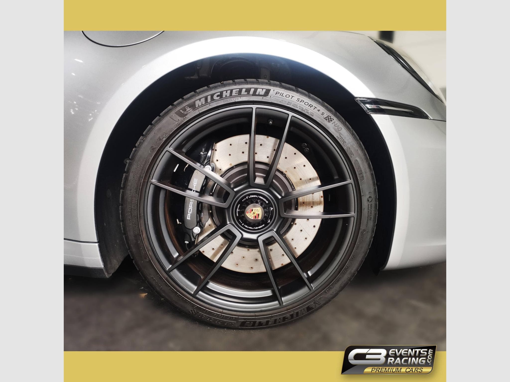 Porsche 911 992 Carrera GTS 3.0 PDK - PORSCHE Approved (2023) - Photo 10