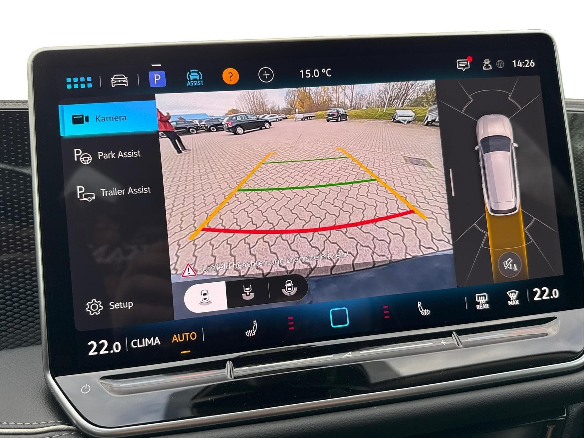 VW Passat Variant Business (2025) - Photo 24