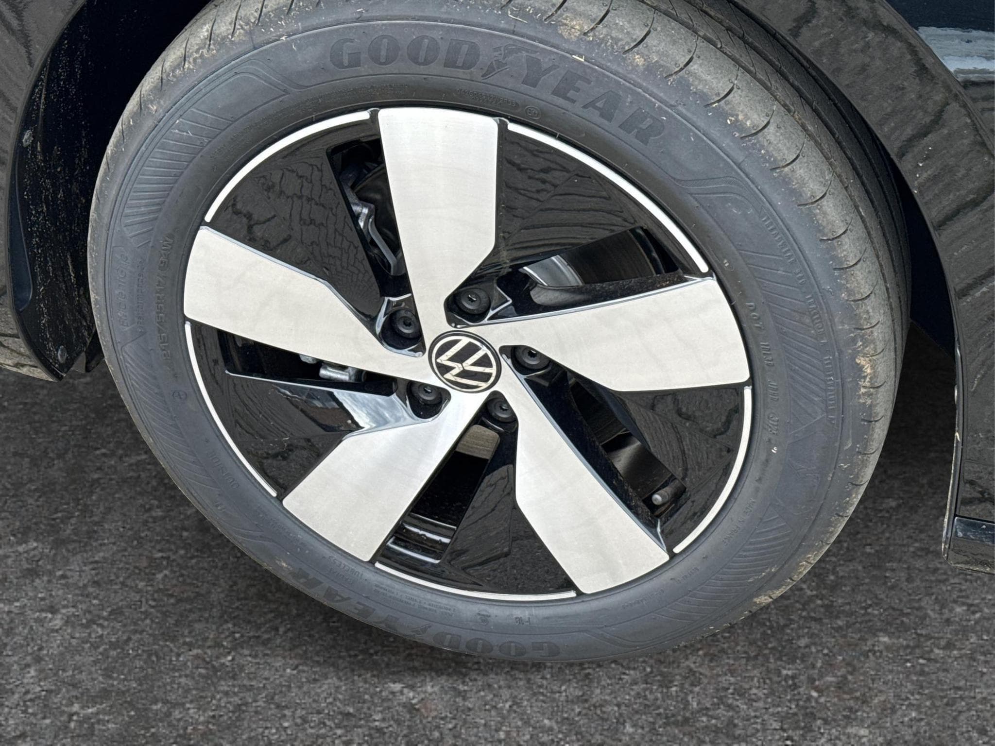 VW Passat Variant Business (2025) - Photo 9