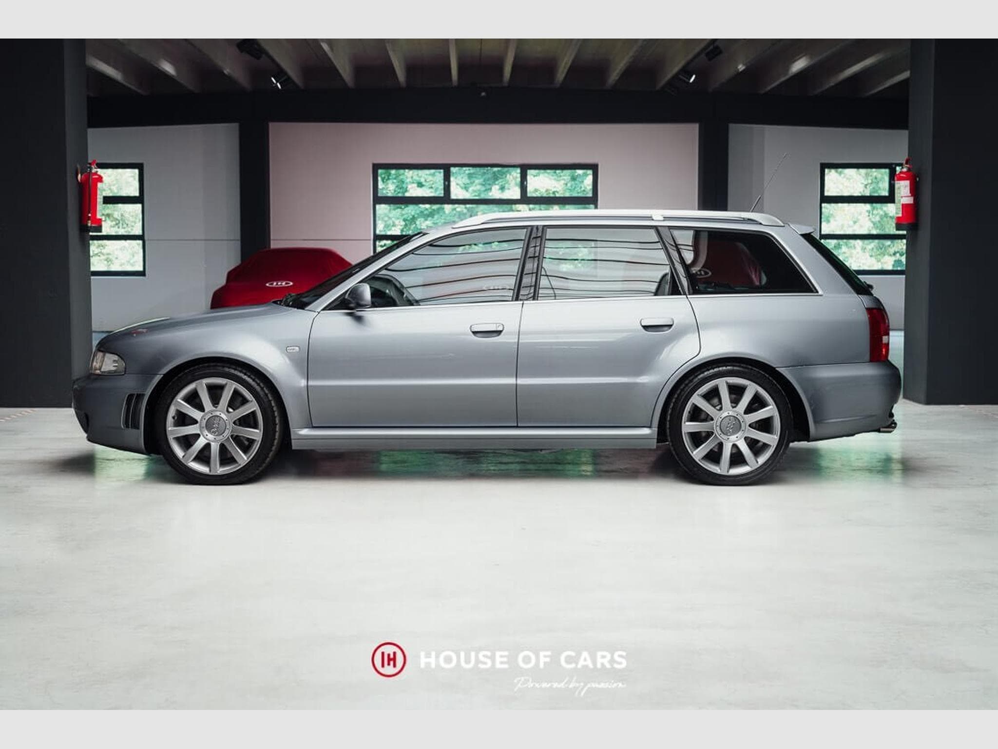 Audi RS4 B5 AVANT 1ST PAINT - LOW MILEAGE - COLLECTOR ! (2002) - Photo 10