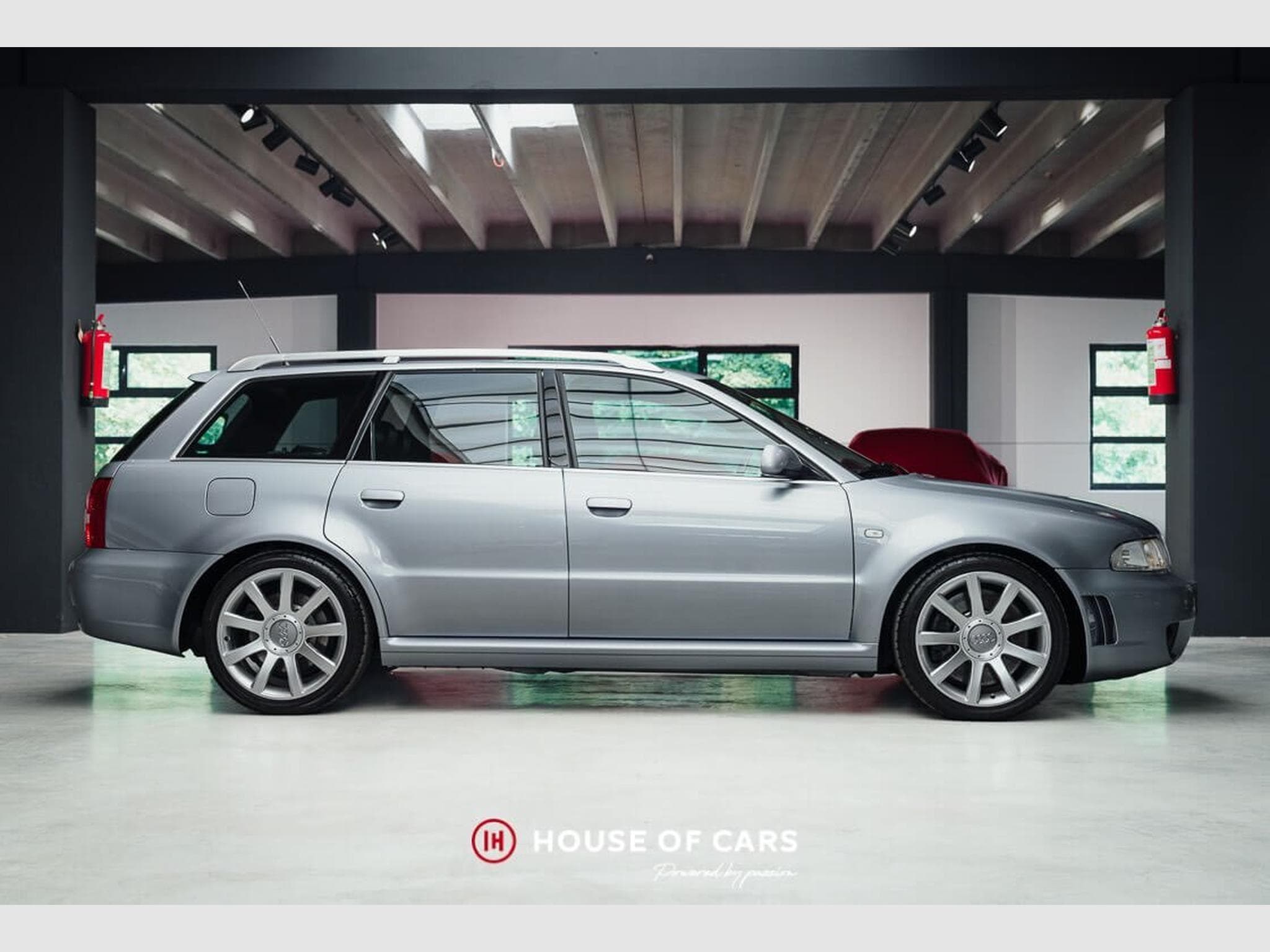 Audi RS4 B5 AVANT 1ST PAINT - LOW MILEAGE - COLLECTOR ! (2002) - Photo 5