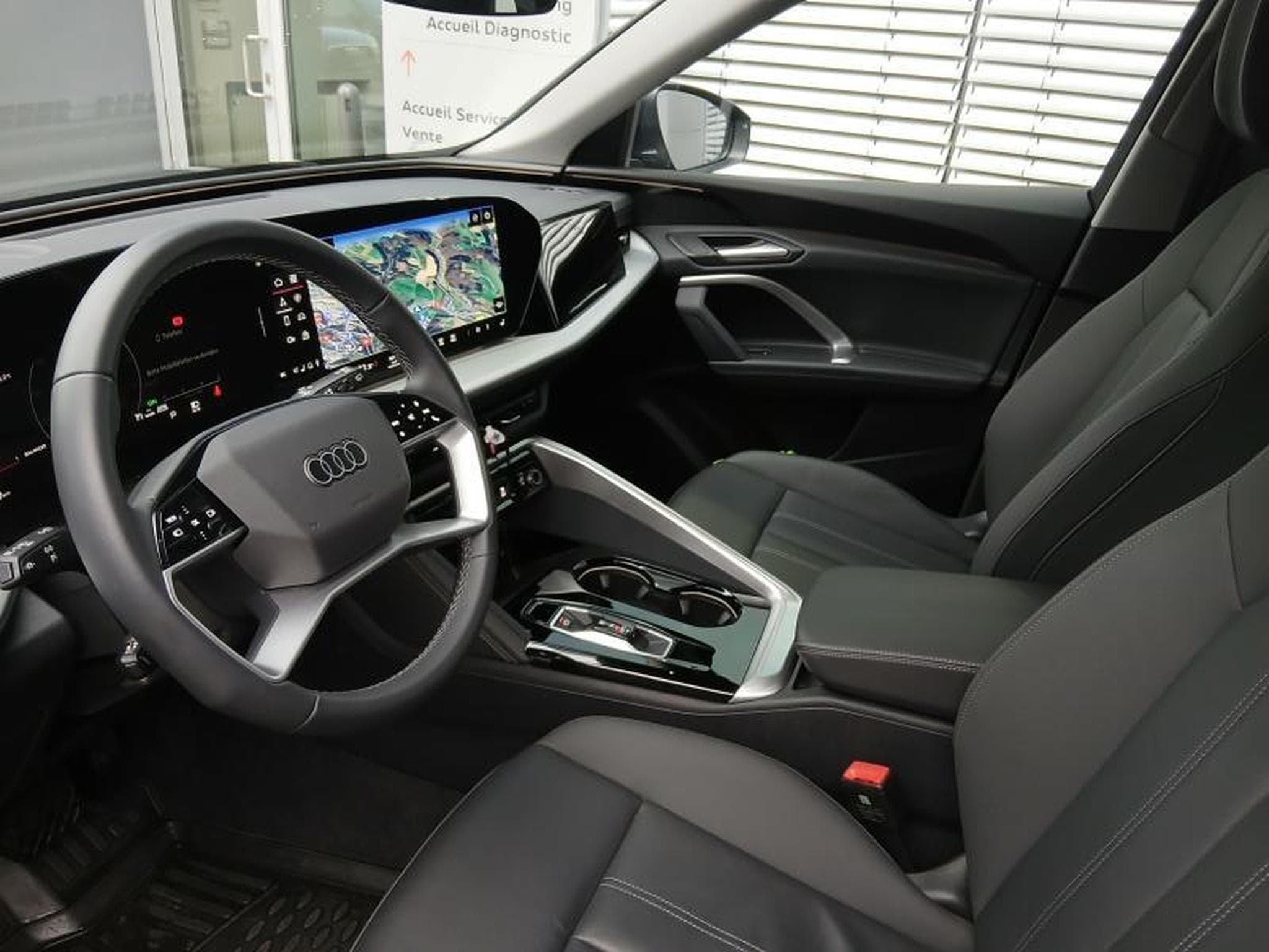 Audi Q5 SUV TDI quattro s-tronic (2025) - Photo 8