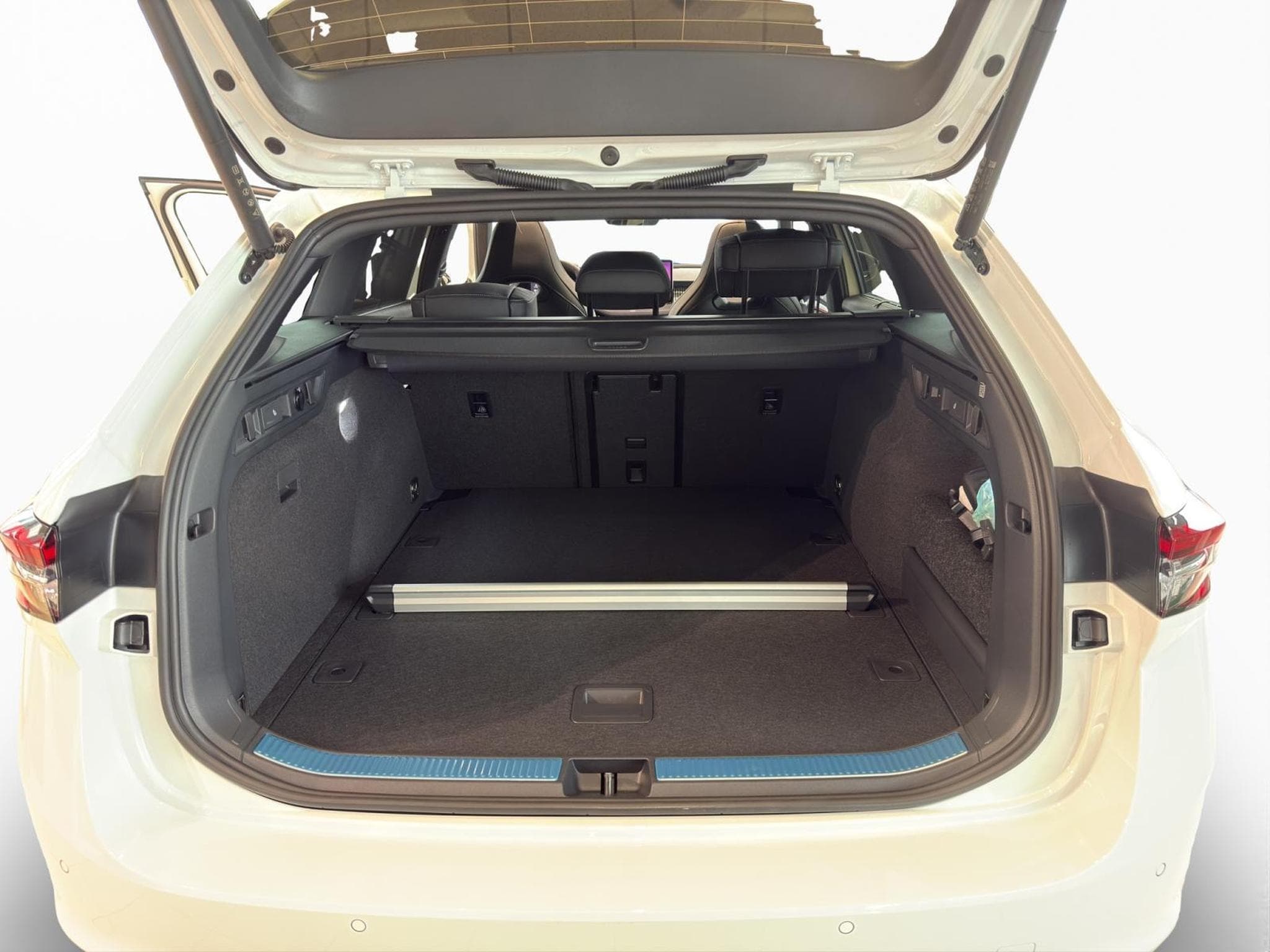 Skoda Superb Sportline (2025) - Foto 17