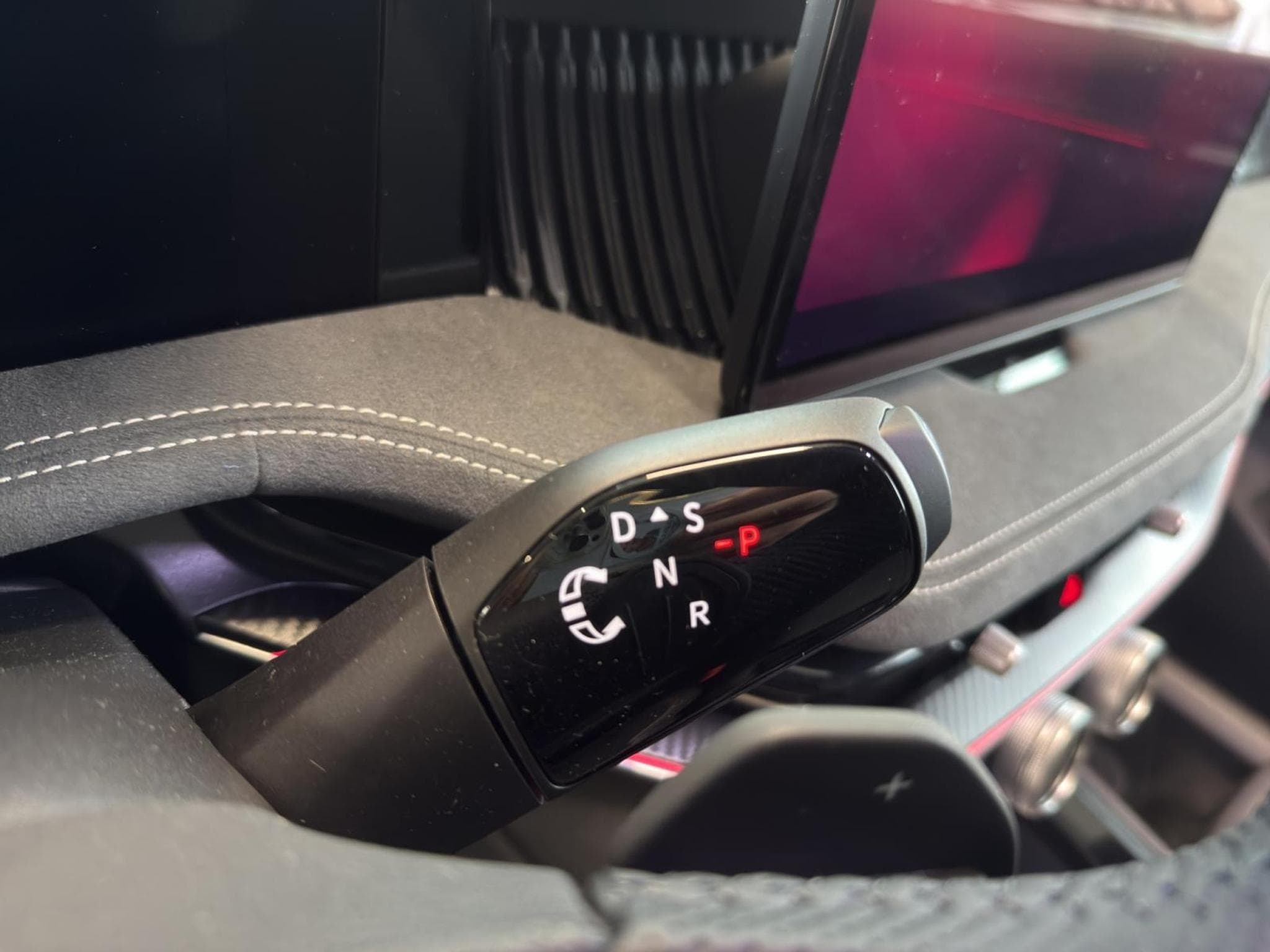 Skoda Superb Sportline (2025) - Foto 20