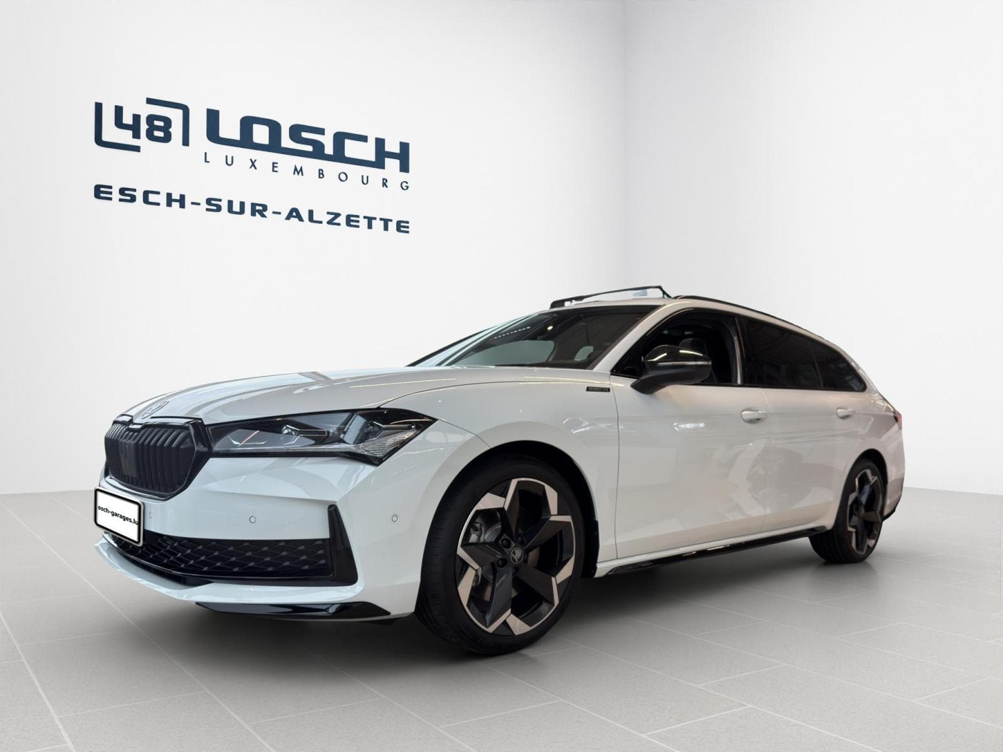Skoda Superb Sportline (2025) - Foto 3