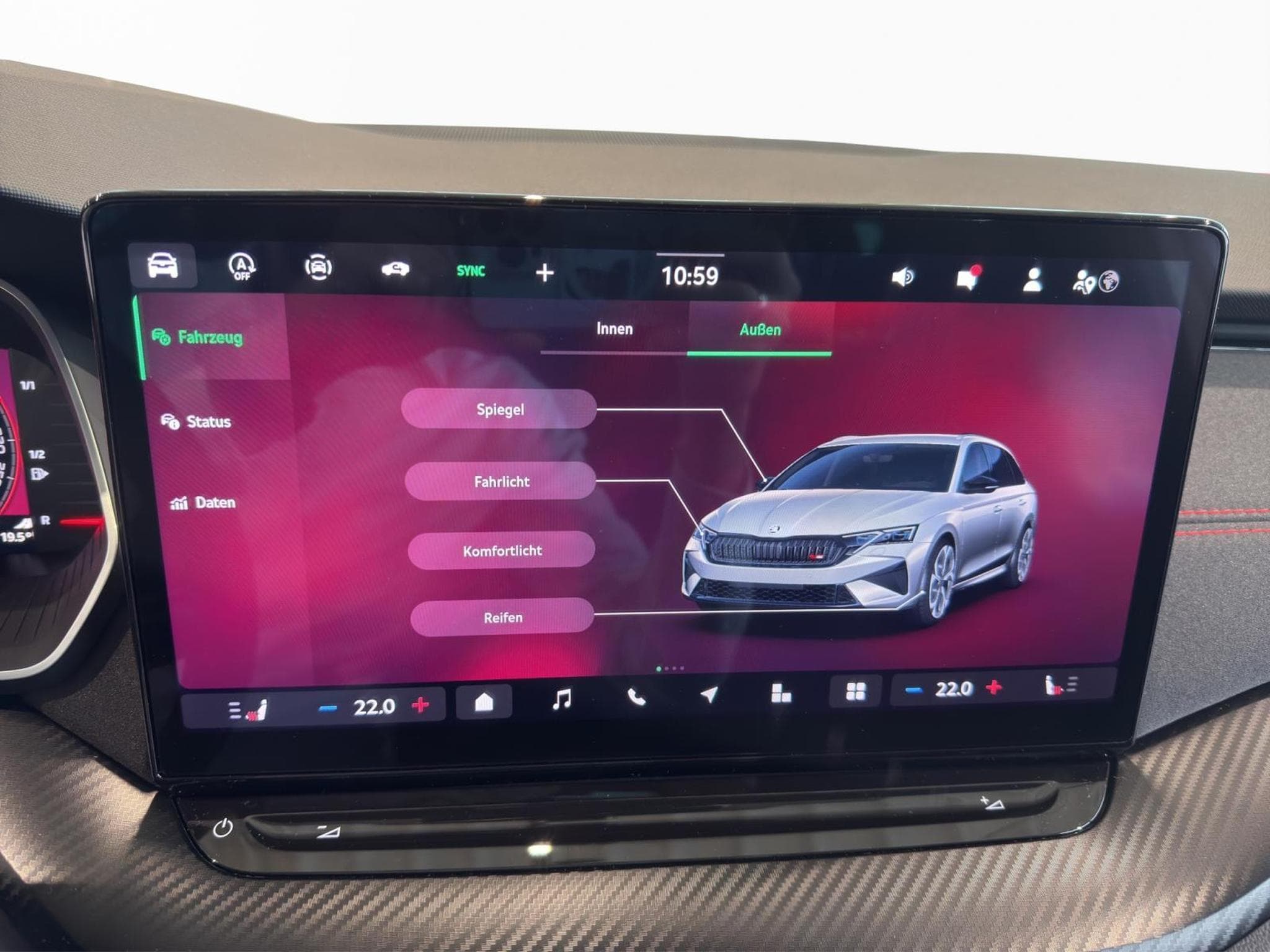 Skoda Octavia RS (2025) - Photo 13