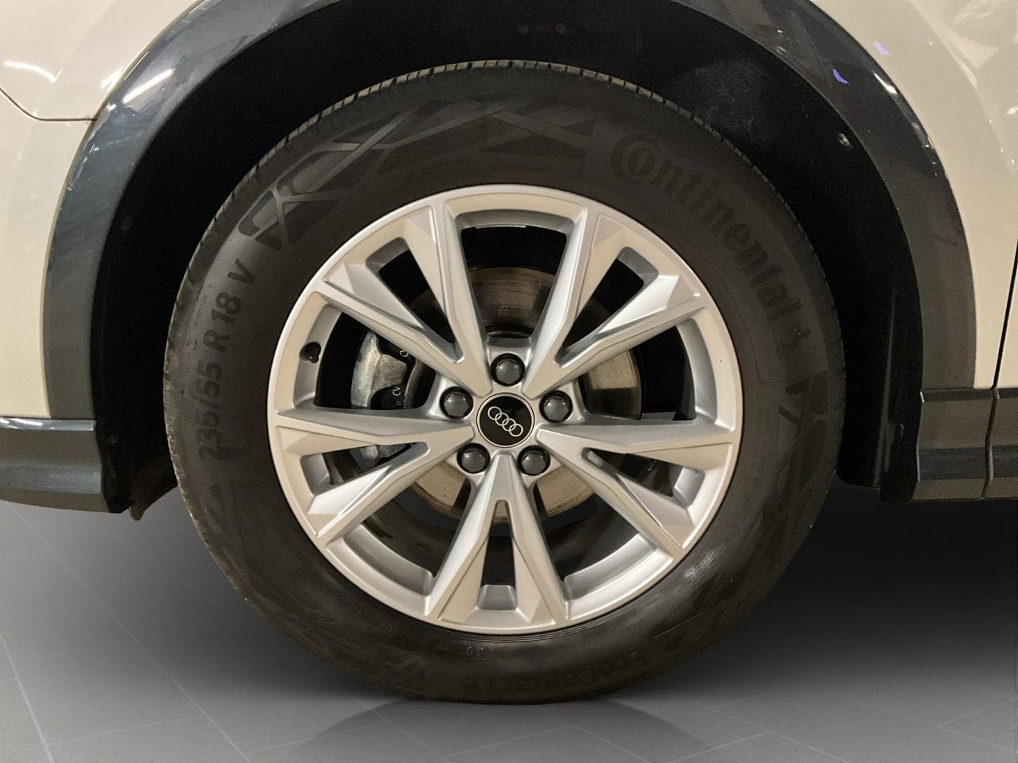 Audi Q3 SB+S-Line+35TDI+S-Tronic (2024) - Photo 8