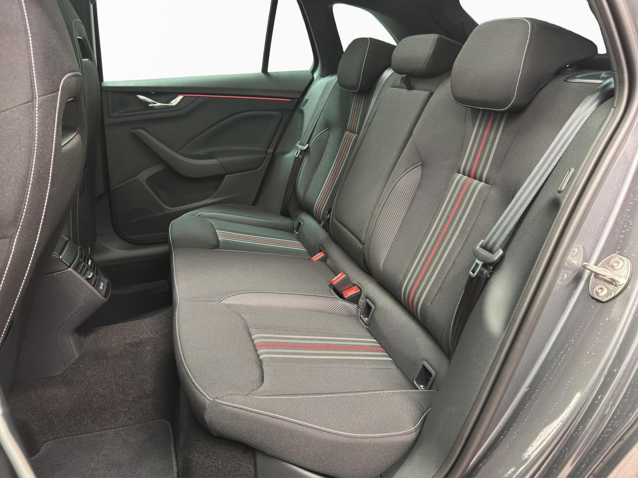 Skoda Scala Monte Carlo (2025) - Photo 10