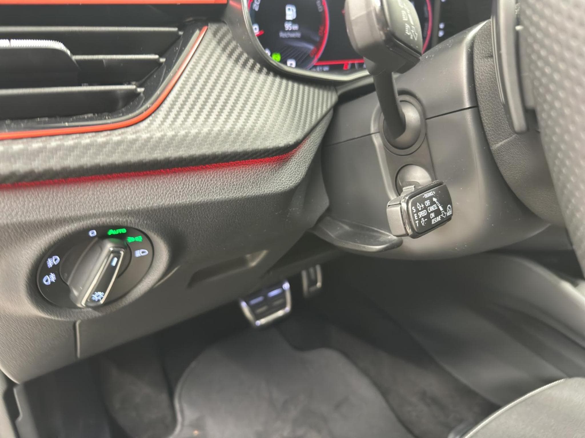 Skoda Scala Monte Carlo (2025) - Photo 22