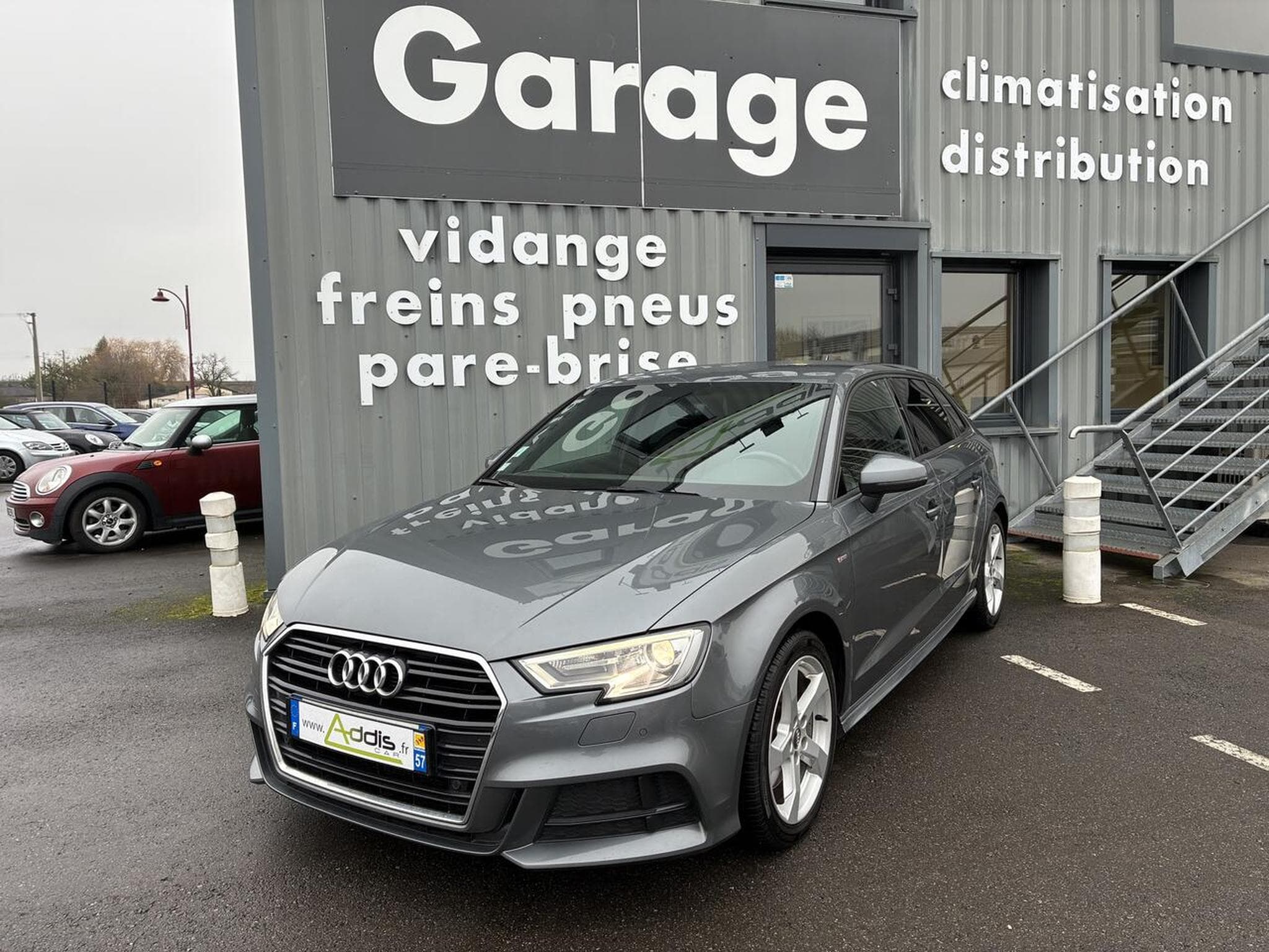 Audi A3 SPORTBACK 2.0 TFSI 190 S-TRONIC 7 S-LINE GPS (2017) - Photo 1