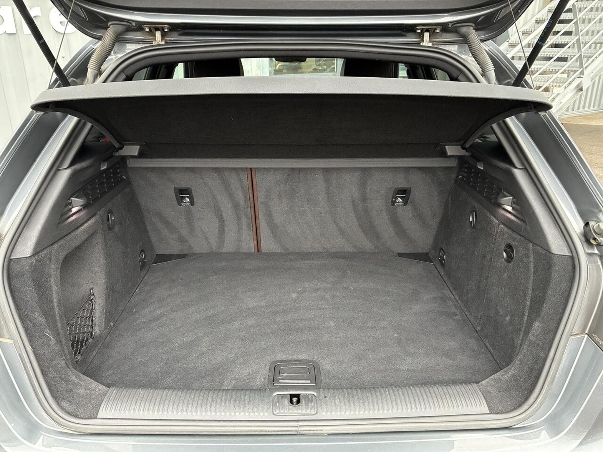 Audi A3 SPORTBACK 2.0 TFSI 190 S-TRONIC 7 S-LINE GPS (2017) - Photo 5