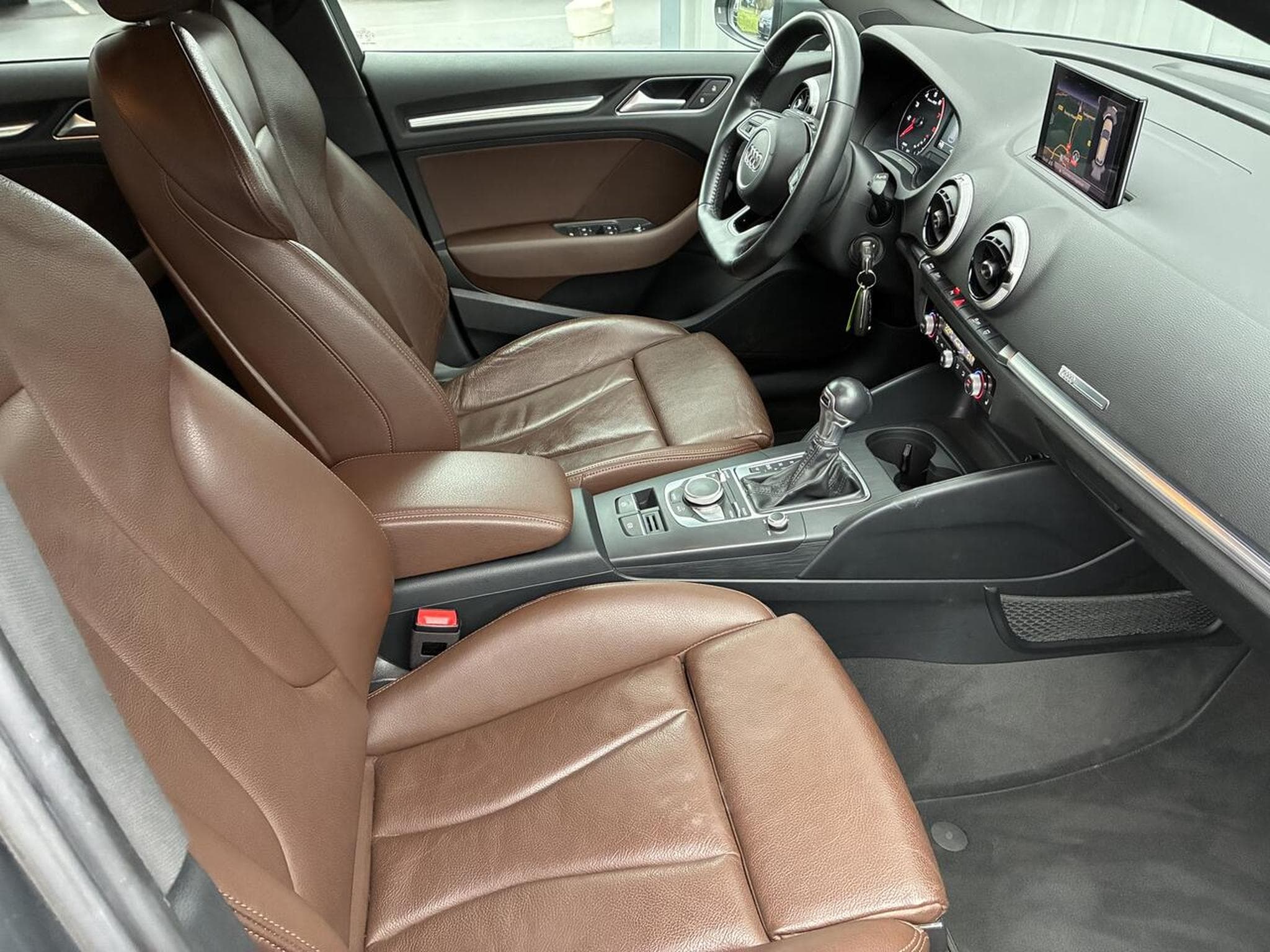 Audi A3 SPORTBACK 2.0 TFSI 190 S-TRONIC 7 S-LINE GPS (2017) - Photo 7