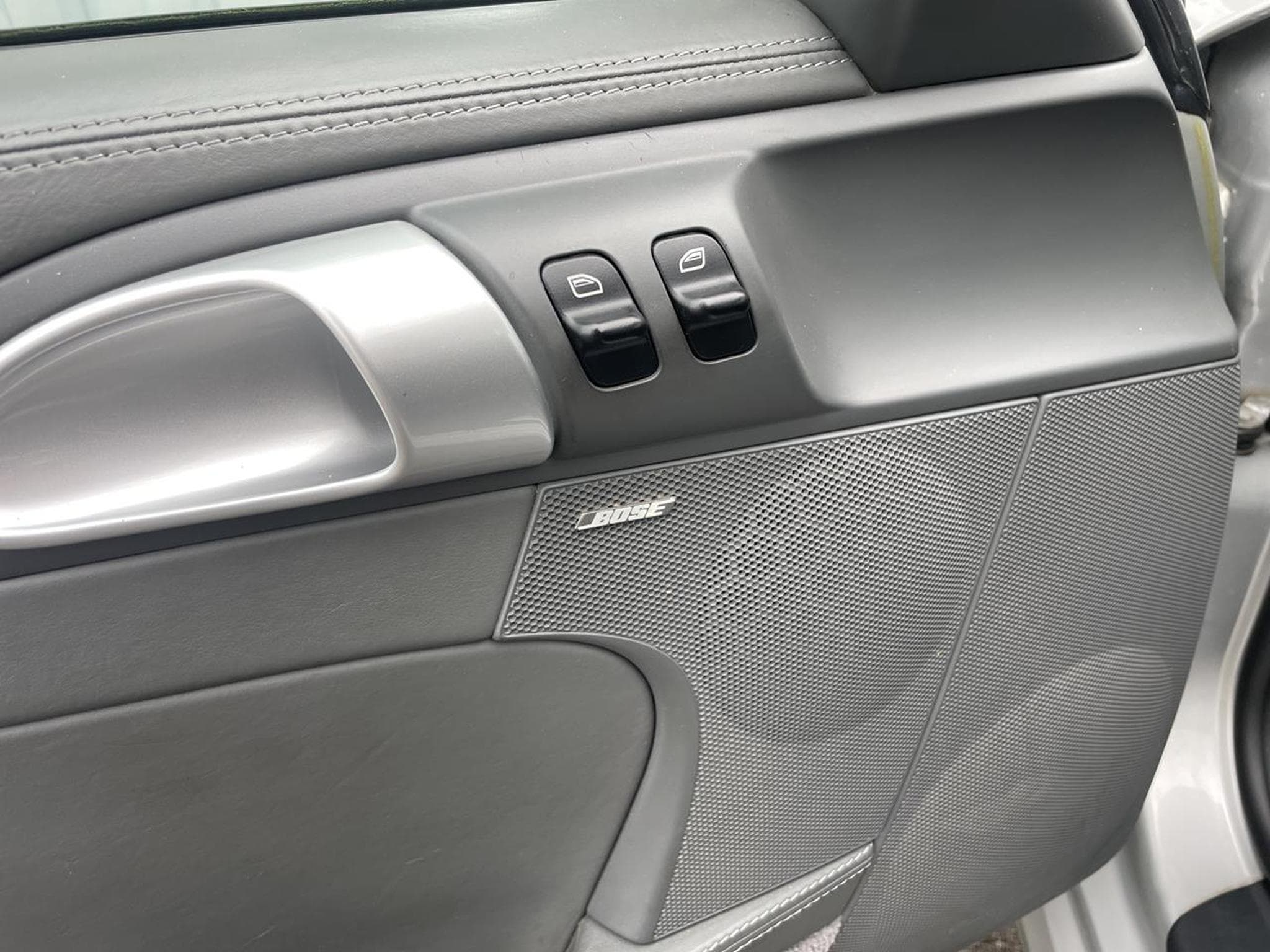 Porsche Cayman S 987 3.4 295 CV (2005) - Photo 6