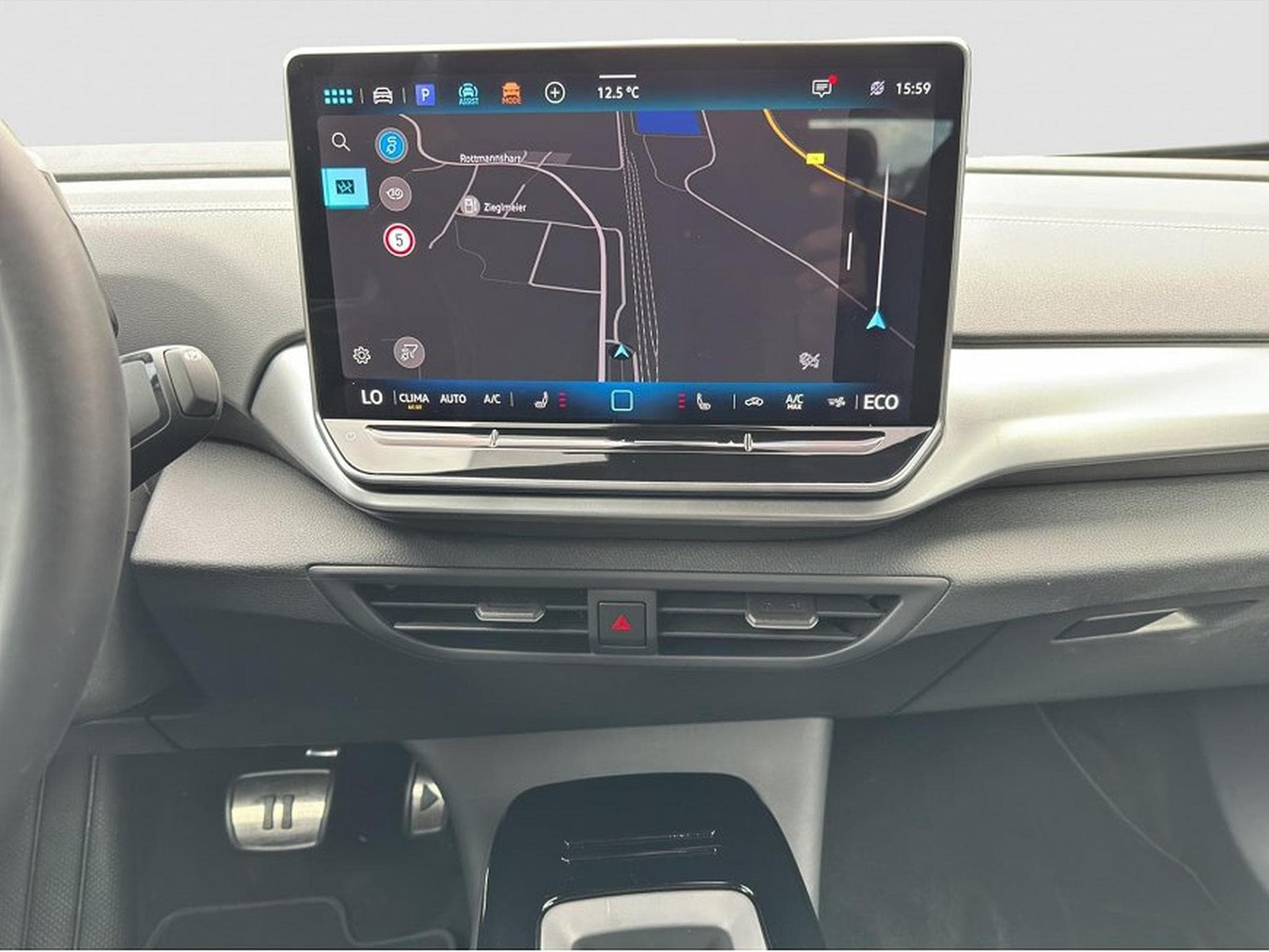 VW ID.5 (2024) - Photo 17