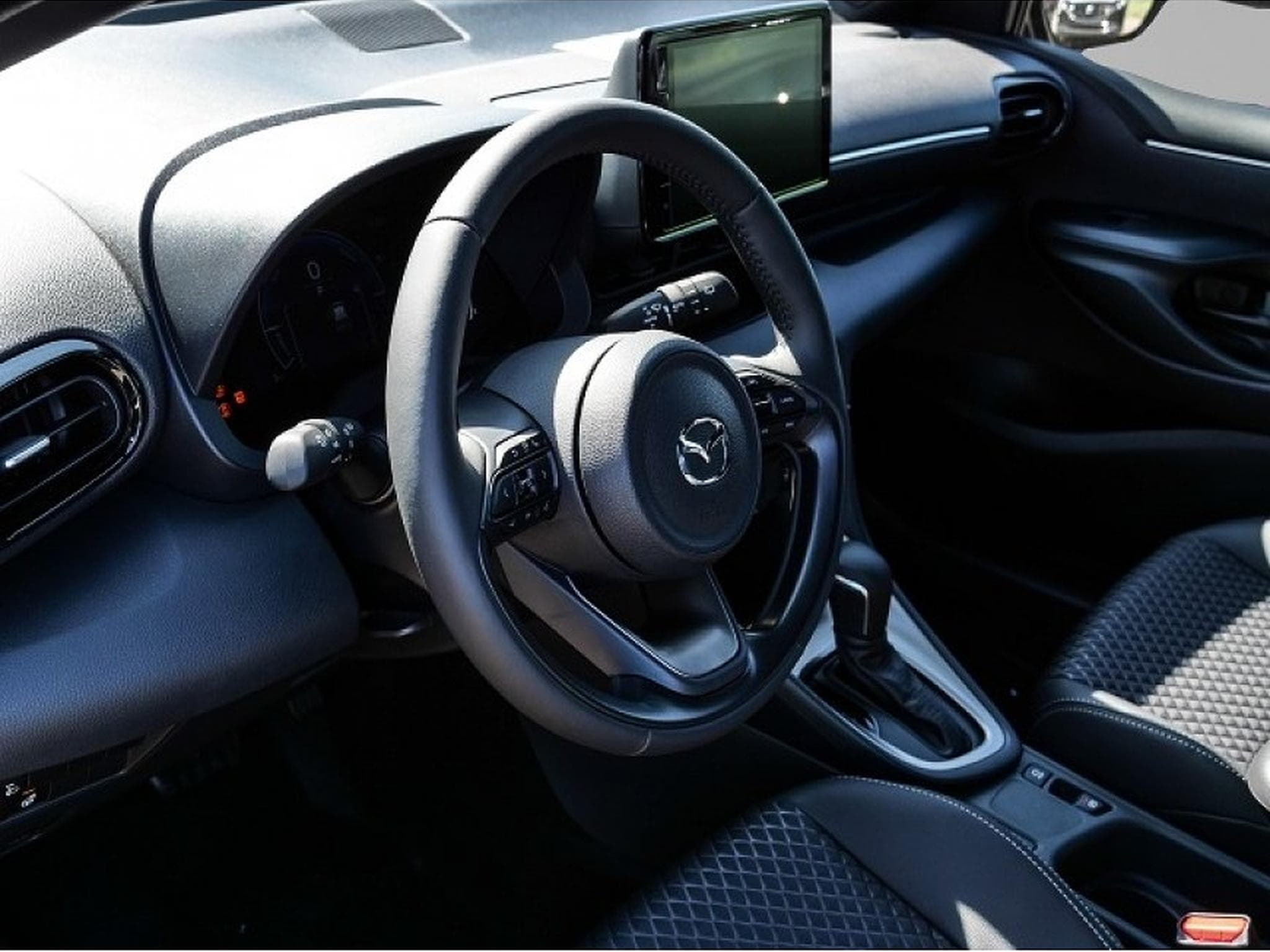 Mazda 2 (2026) - Photo 3