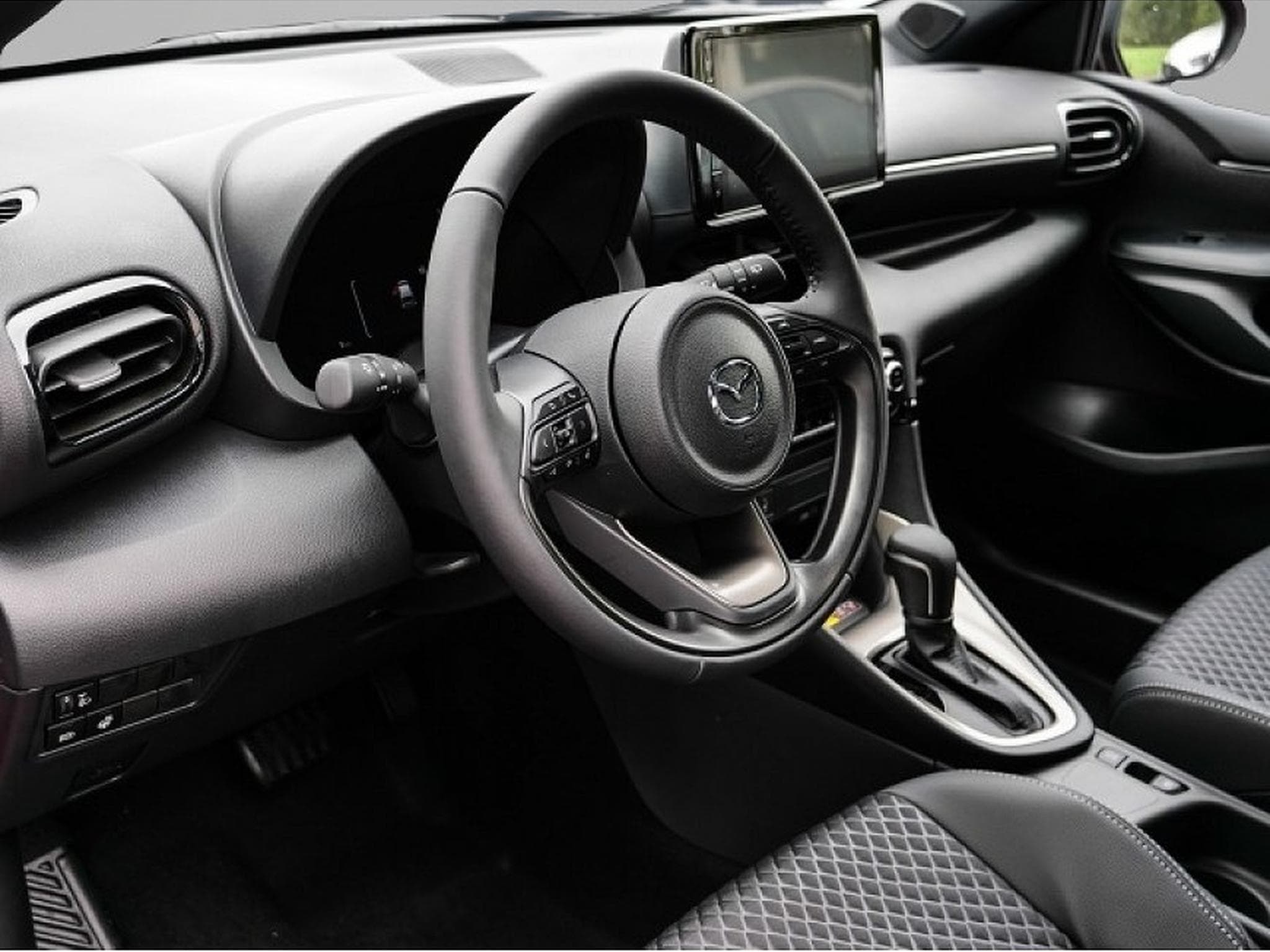 Mazda 2 (2026) - Photo 4