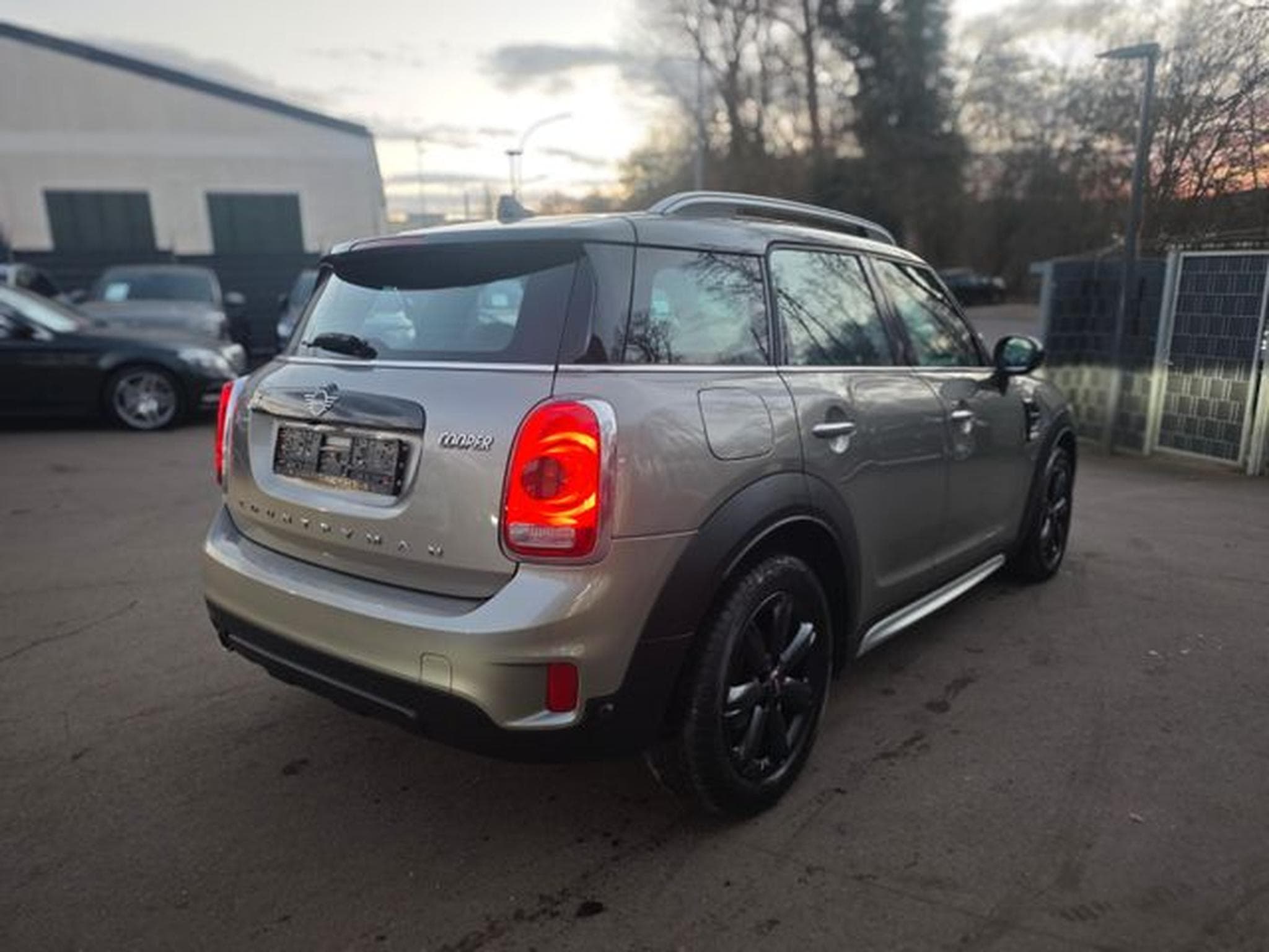 MINI Countryman COOPER COUNTRYMAN *AUT*FACELIFT*PANO*NAVI*2.HD (2019) - Photo 6