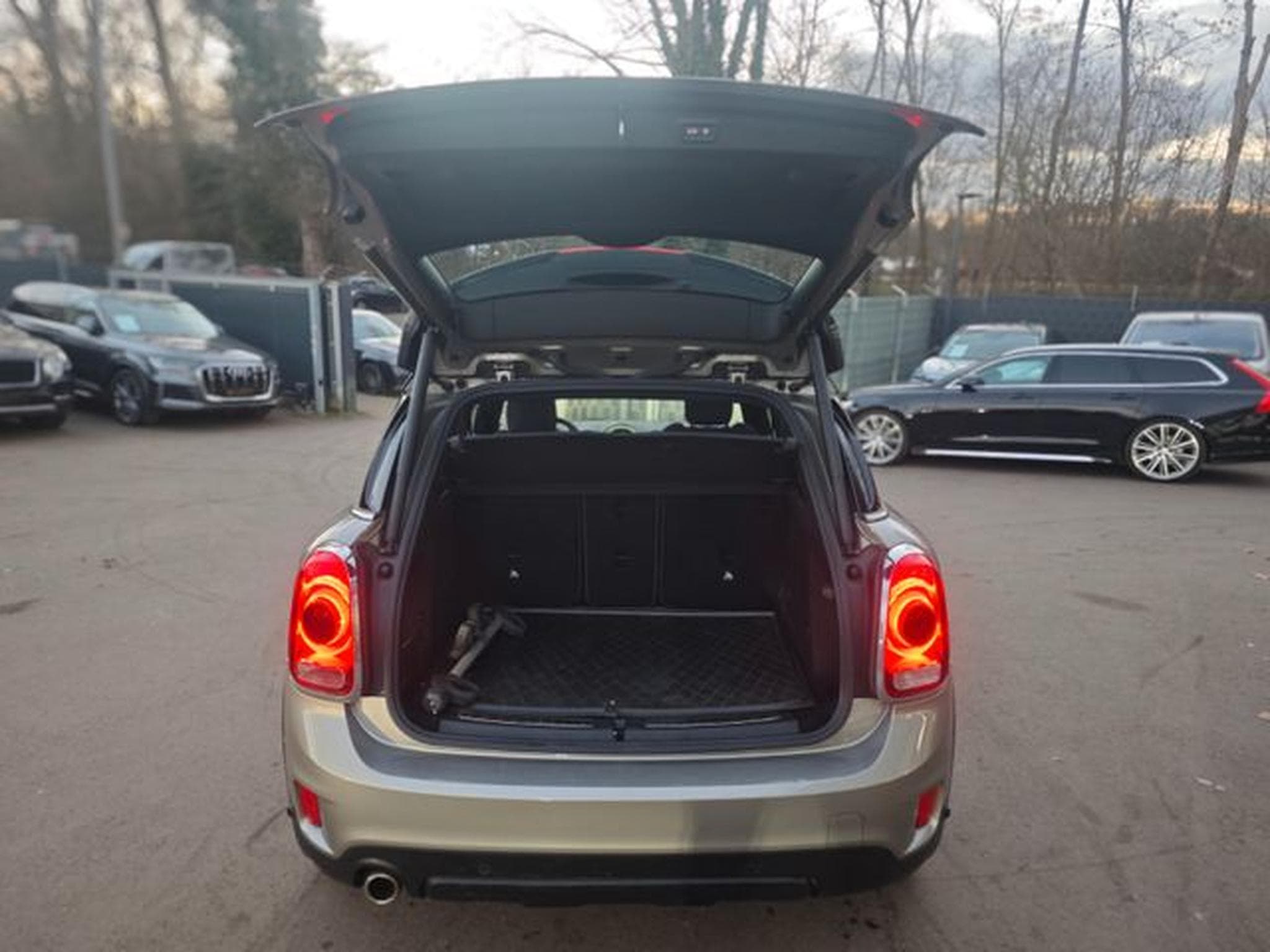 MINI Countryman COOPER COUNTRYMAN *AUT*FACELIFT*PANO*NAVI*2.HD (2019) - Photo 9