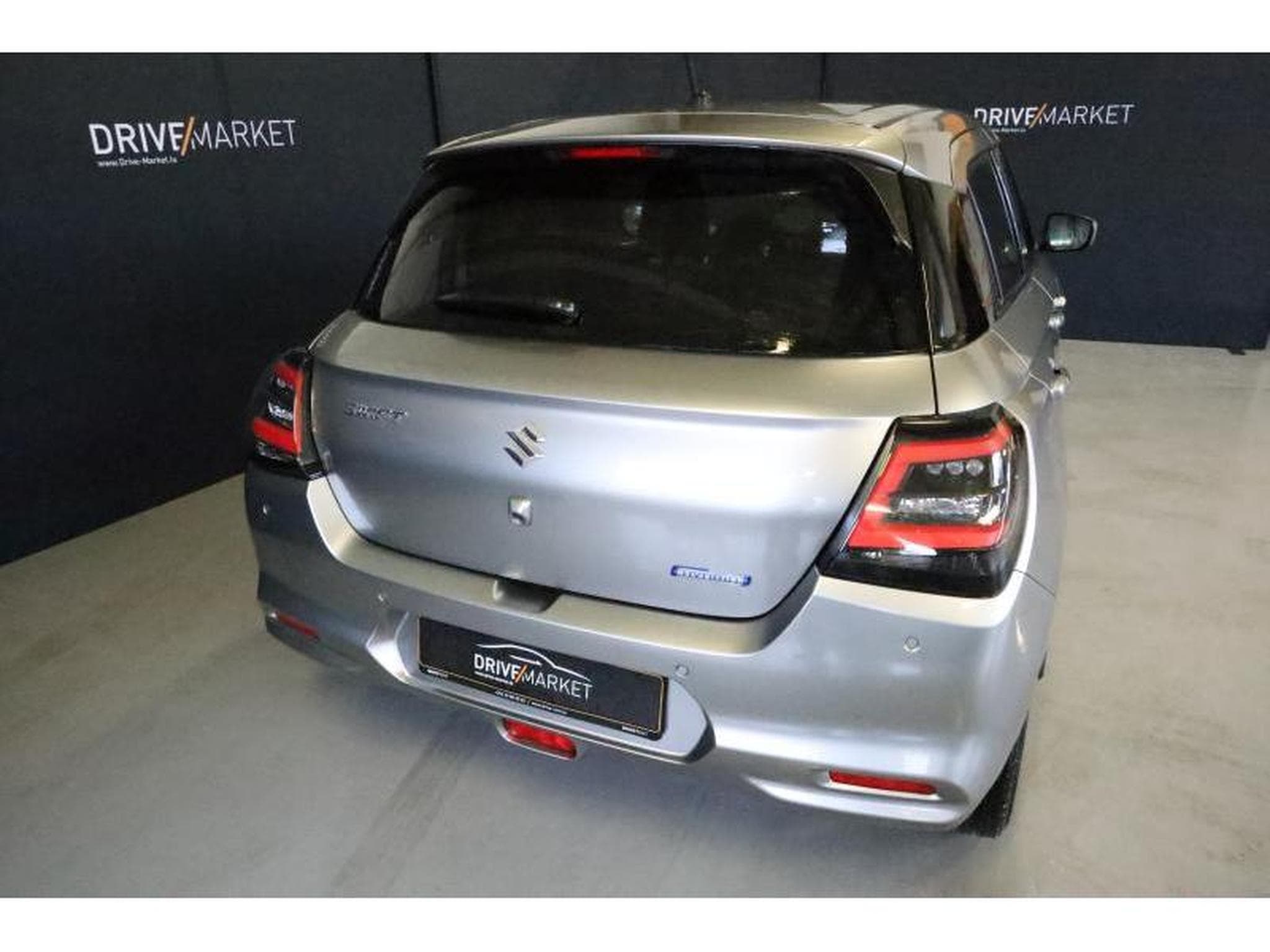 Suzuki Swift GL+ (2025) - Foto 16