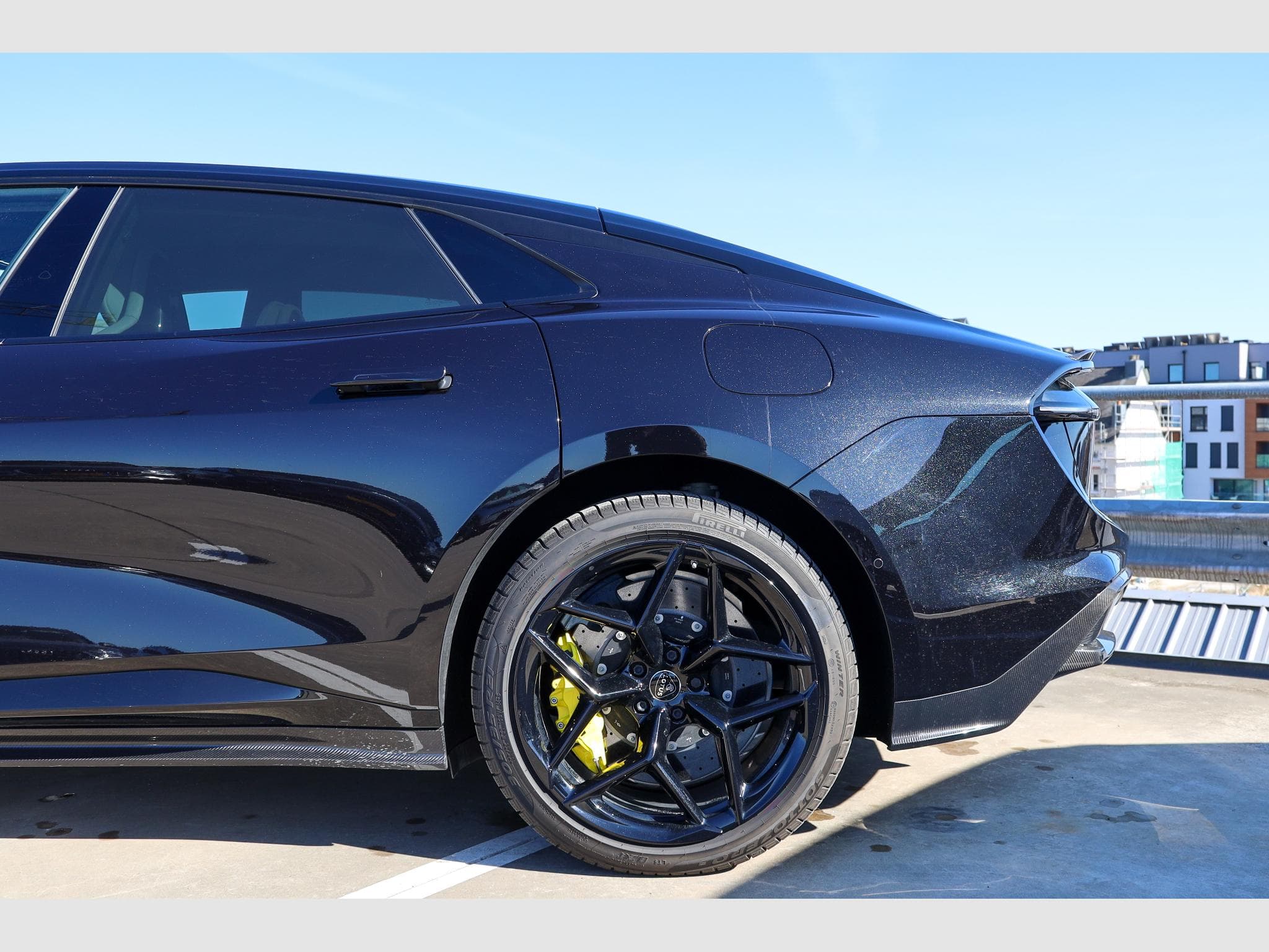 Lotus Emeya R (2024) - Photo 3