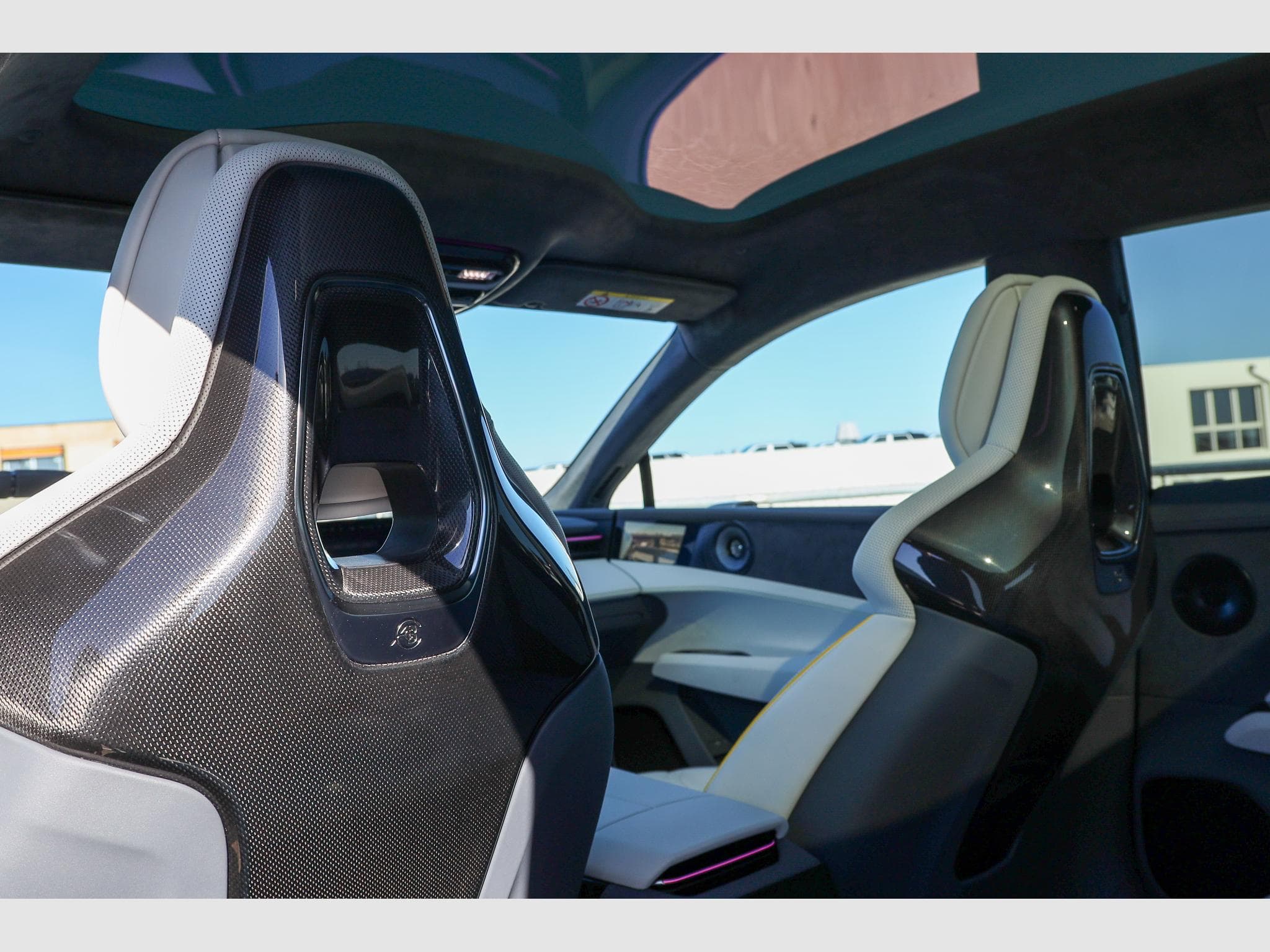 Lotus Emeya R (2024) - Photo 10