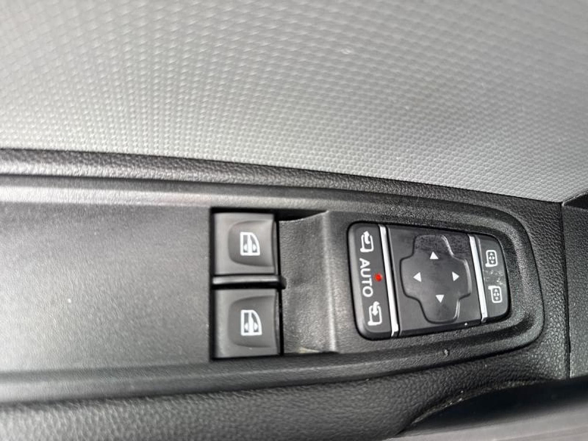 NISSAN Townstar L1 Tce 130 N-Connecta (2023) - Photo 11