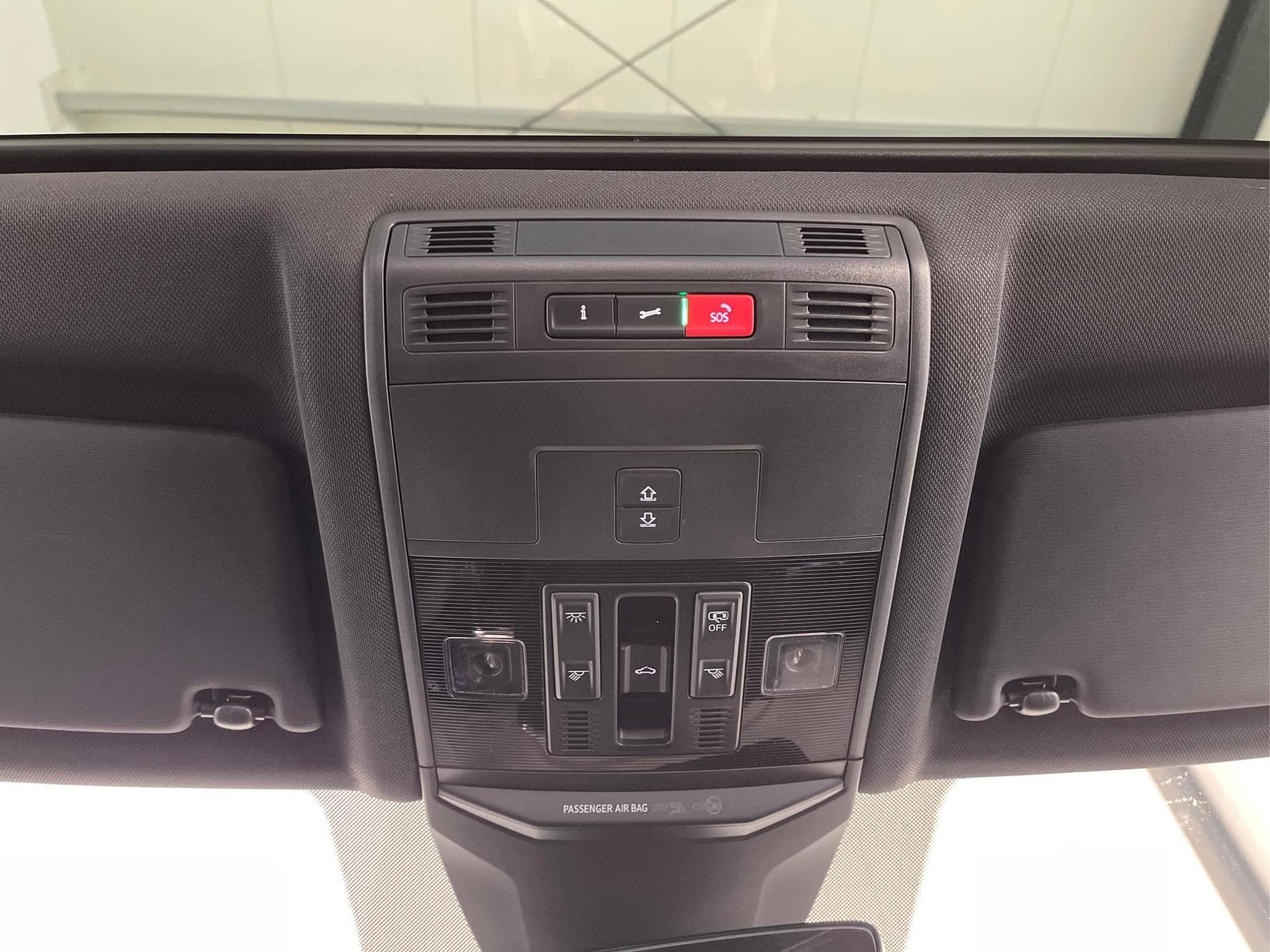 VW T-Roc R-Line (2026) - Foto 13