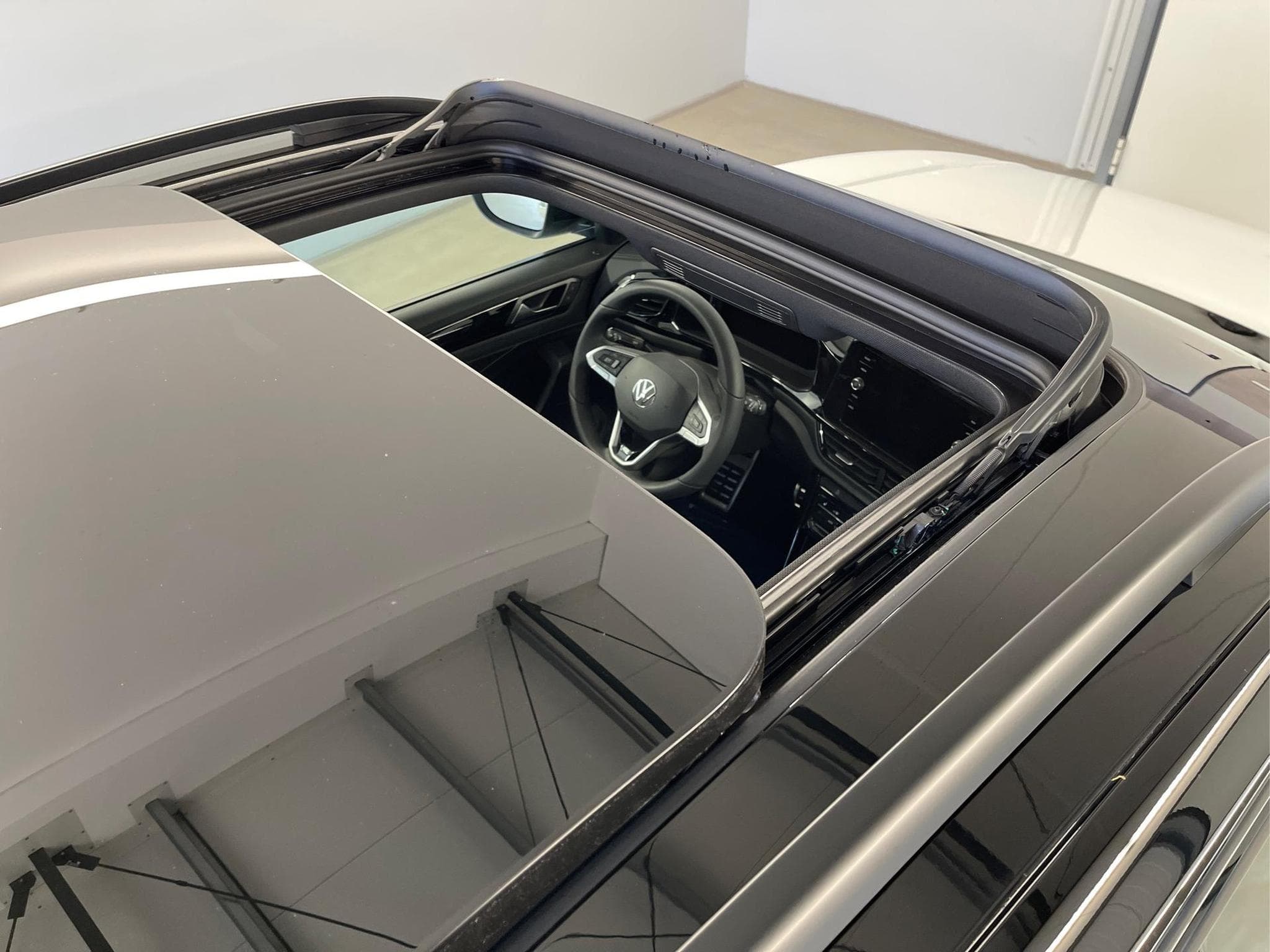 VW T-Roc R-Line (2026) - Foto 6