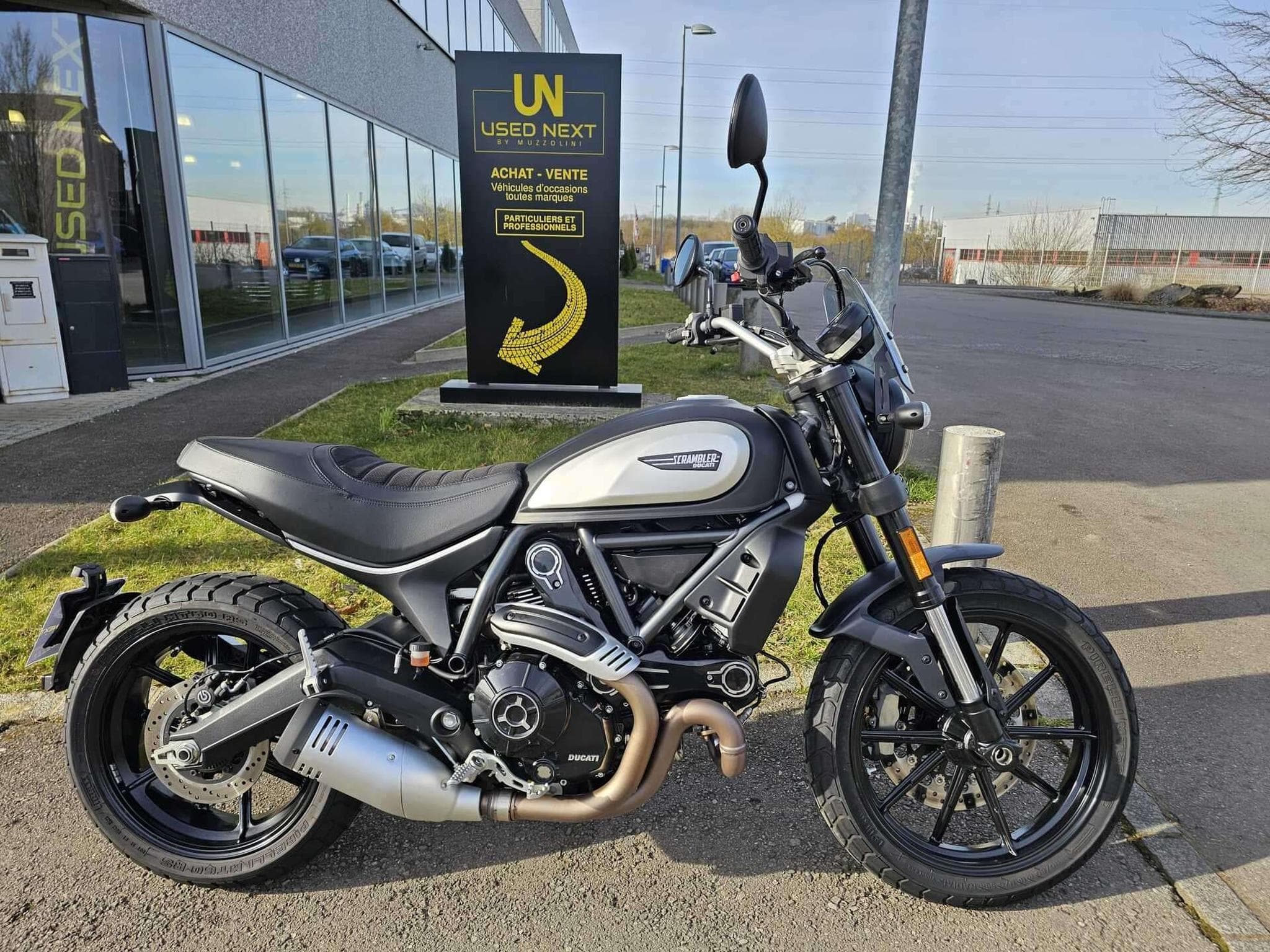 Ducati Scrambler 800 (2023) - Foto 2