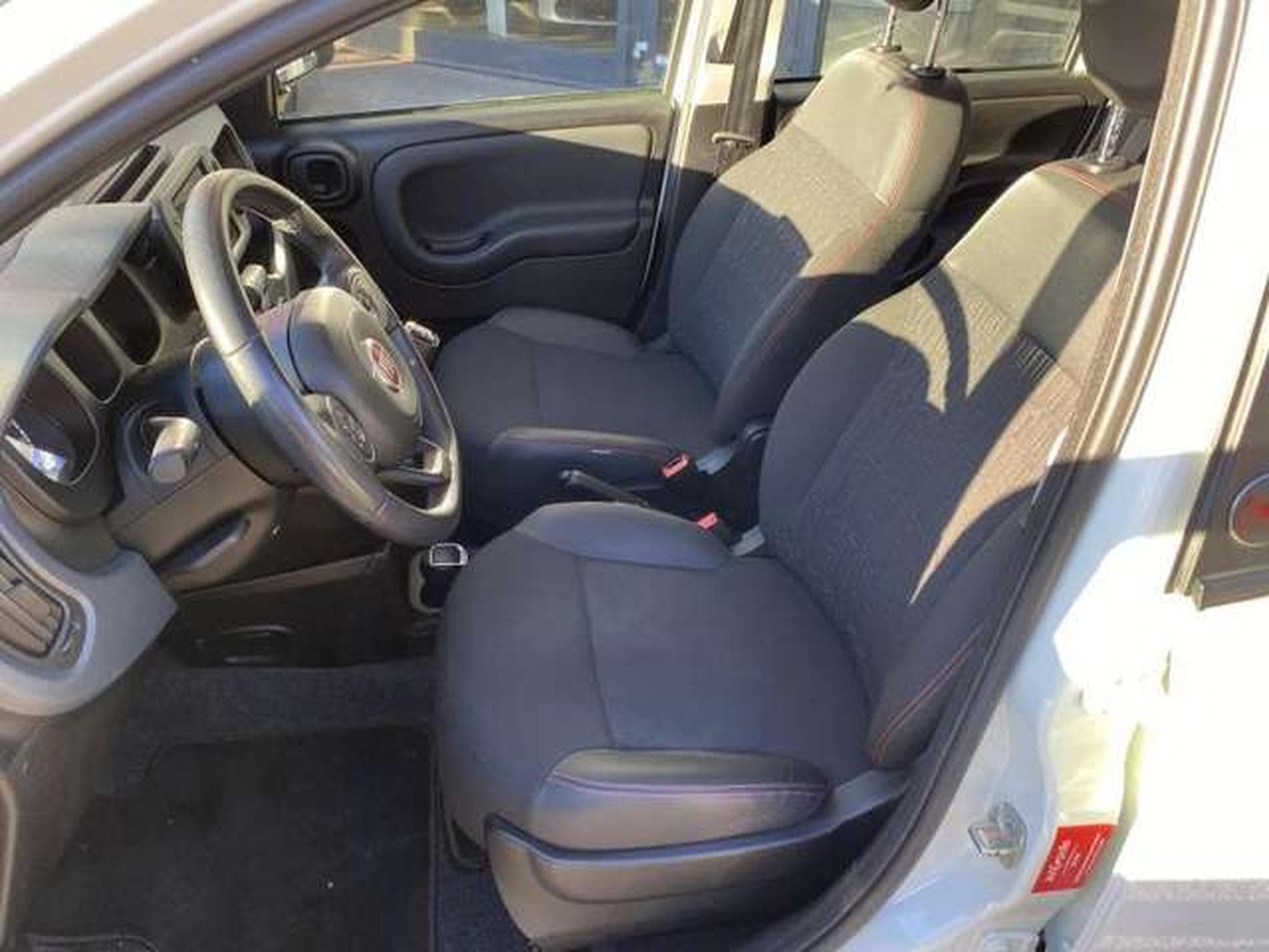 Fiat Panda 1.0 Cross RED - JUSQU'A 48 MOIS DE GARANTIE (2022) - Photo 10