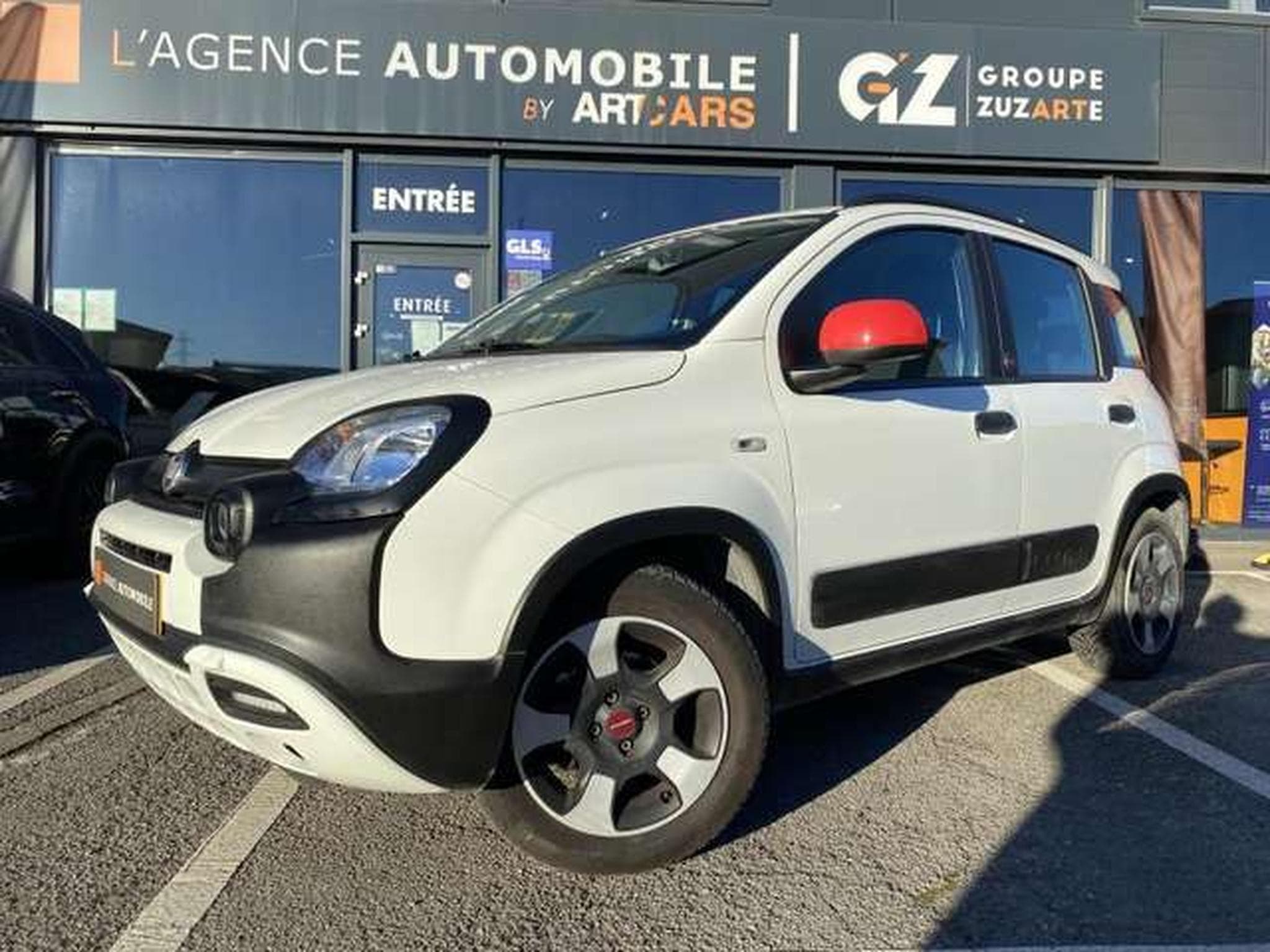 Fiat Panda 1.0 Cross RED - JUSQU'A 48 MOIS DE GARANTIE (2022) - Photo 2