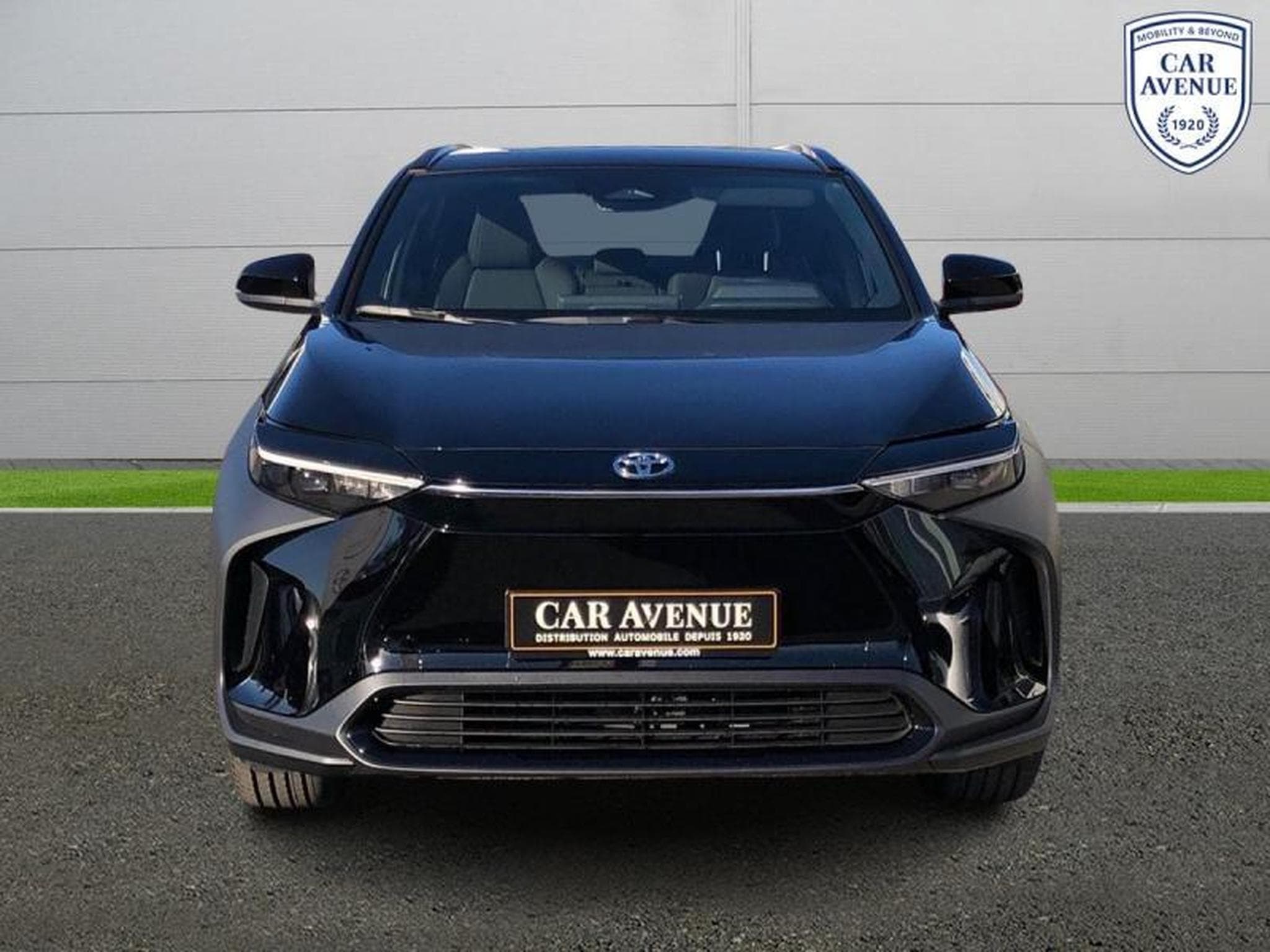 Toyota bZ4X 2WD Dynamic (2025) - Foto 3