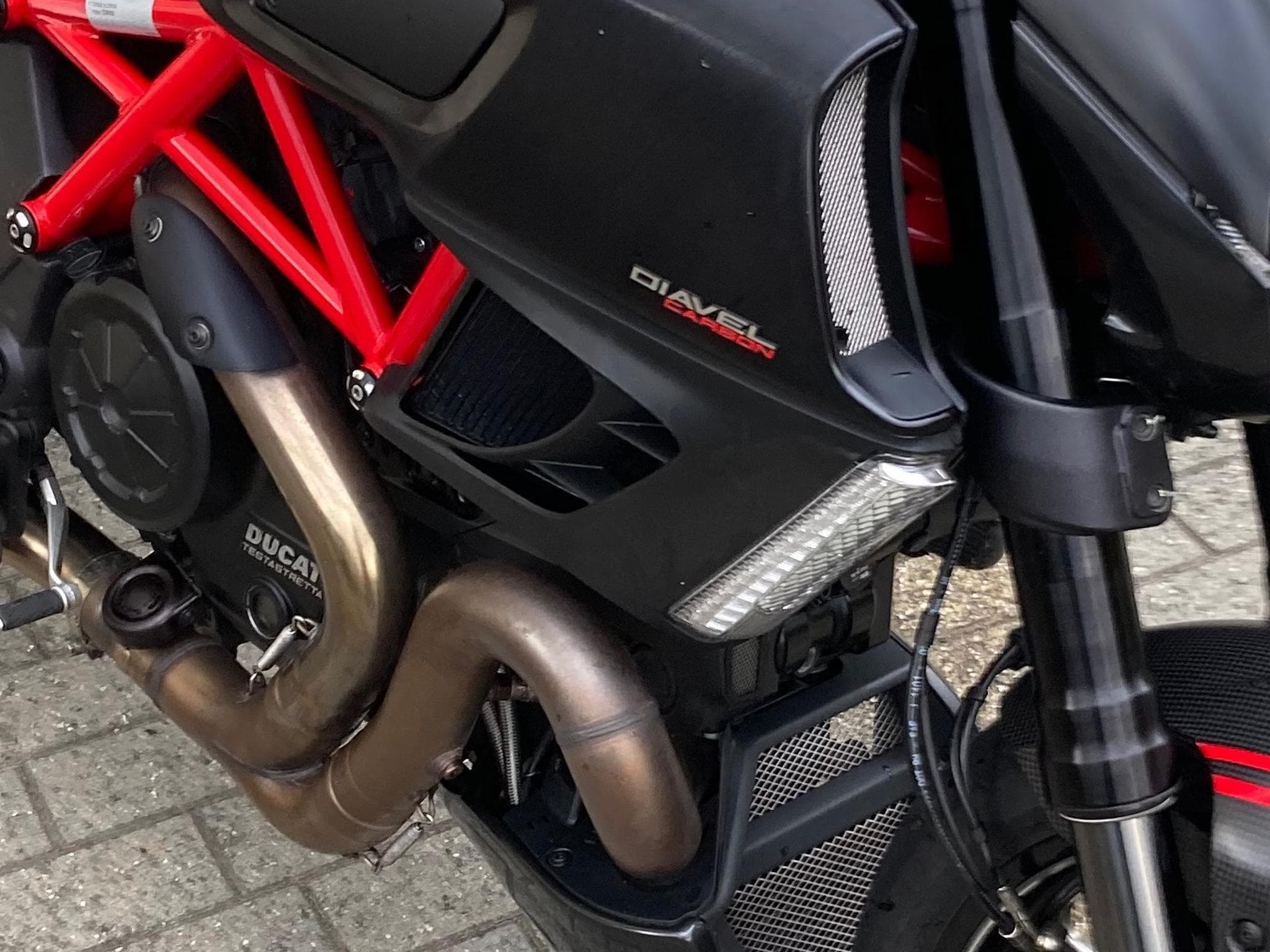 Ducati Diavel Red carbon (2011) - Foto 2