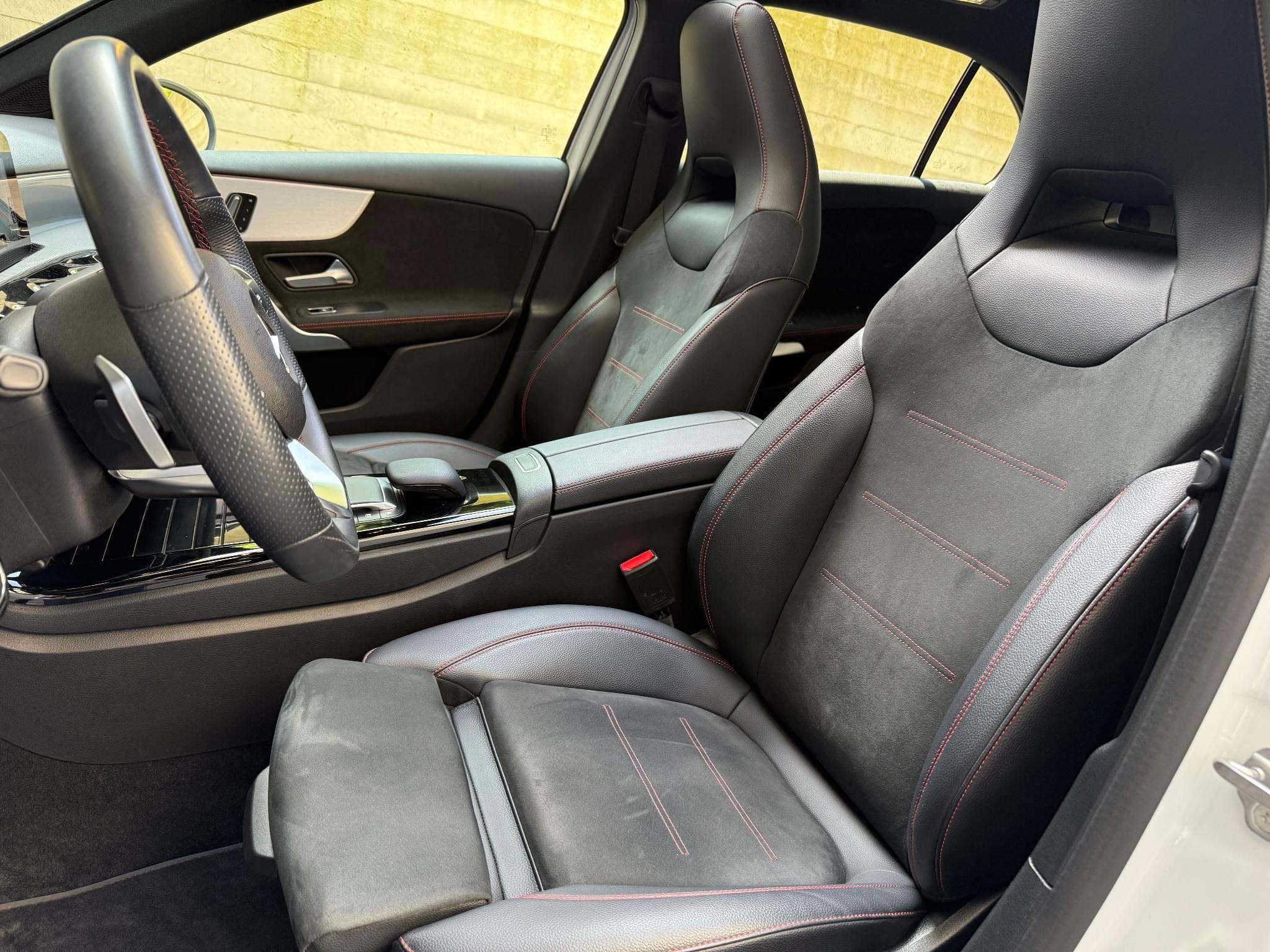 Mercedes A 200 AMG-LINE 2.0 DIESEL 8G-DCT 150 PS FAP (2021) - Photo 7