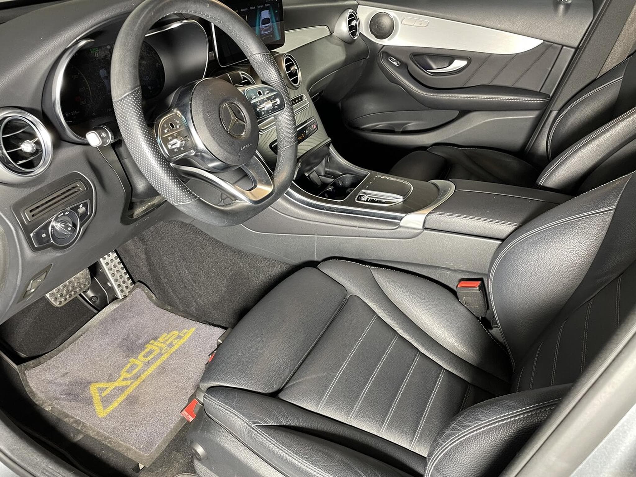 Mercedes GLC 300 COUPE 300 DE 306 CV 4MATIC 9G-DCT AMG LINE GPS AMGLINE (2021) - Foto 11