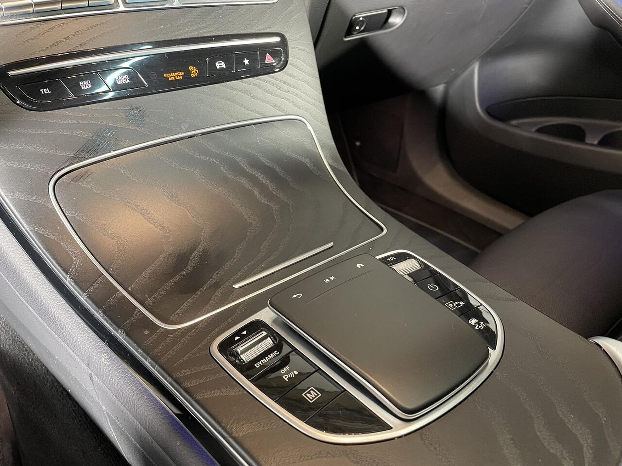 Mercedes GLC 300 COUPE 300 DE 306 CV 4MATIC 9G-DCT AMG LINE GPS AMGLINE (2021) - Foto 6